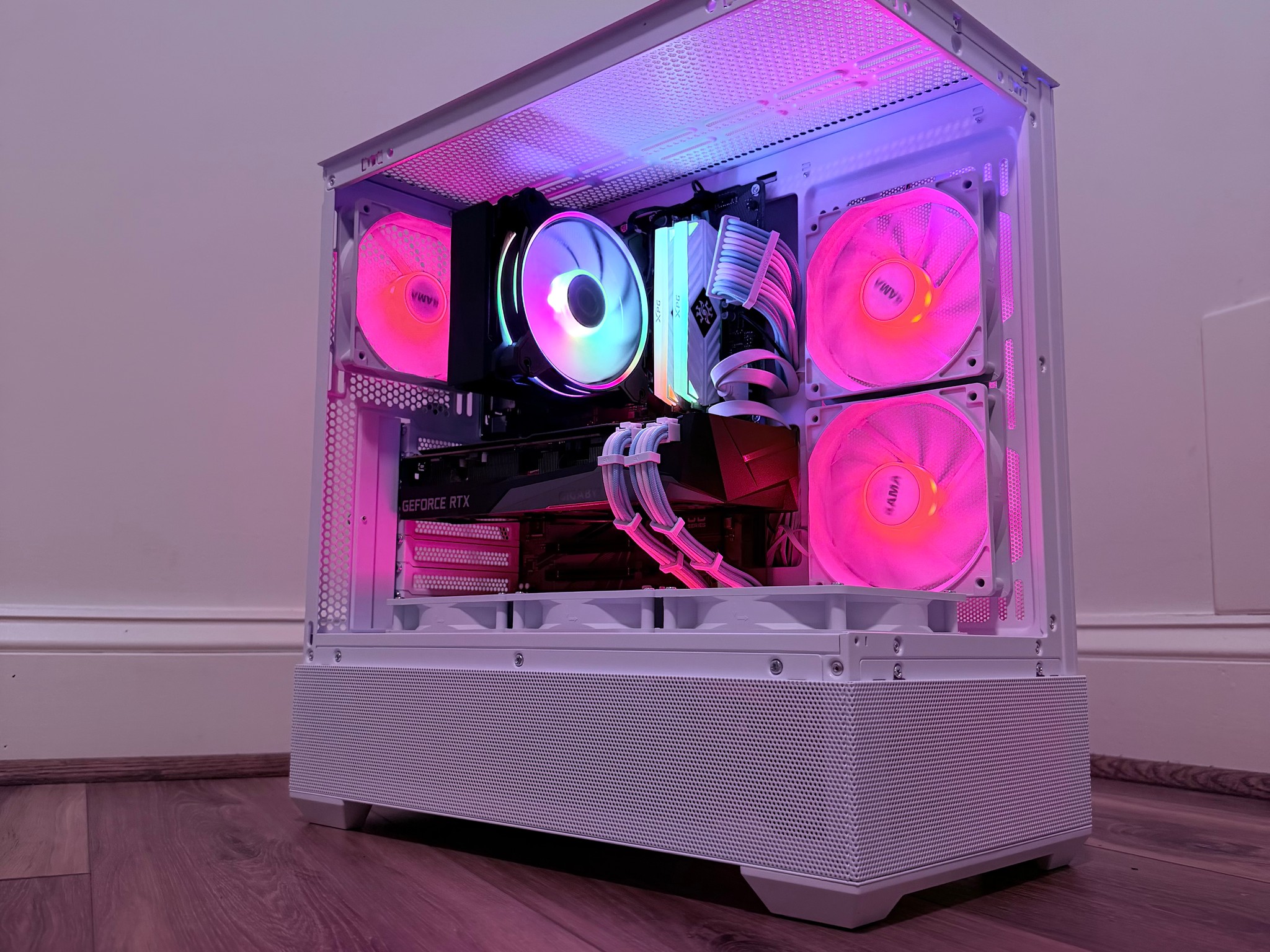 ❄️"Arctic Whisper"❄️| 1080/1440p Gaming | Intel i7 12700K | RTX 3070 | 32GB RAM | 512GB Storage