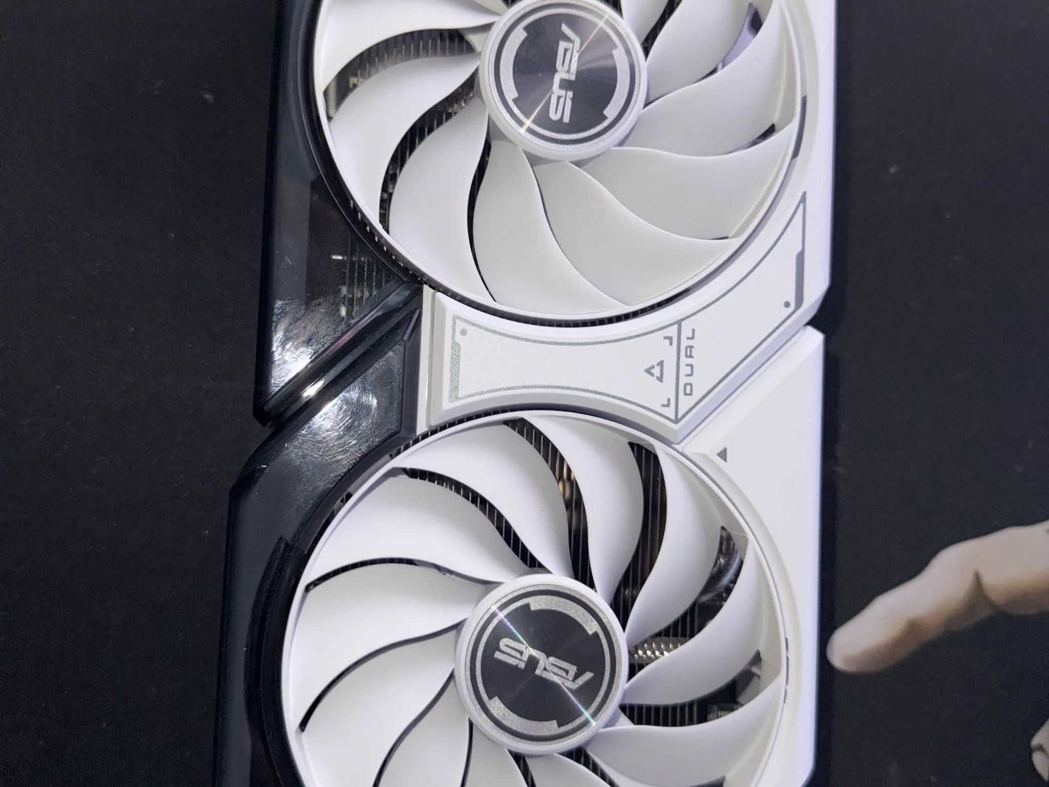 ASUS NVIDIA 4060TI RTX (8GB)