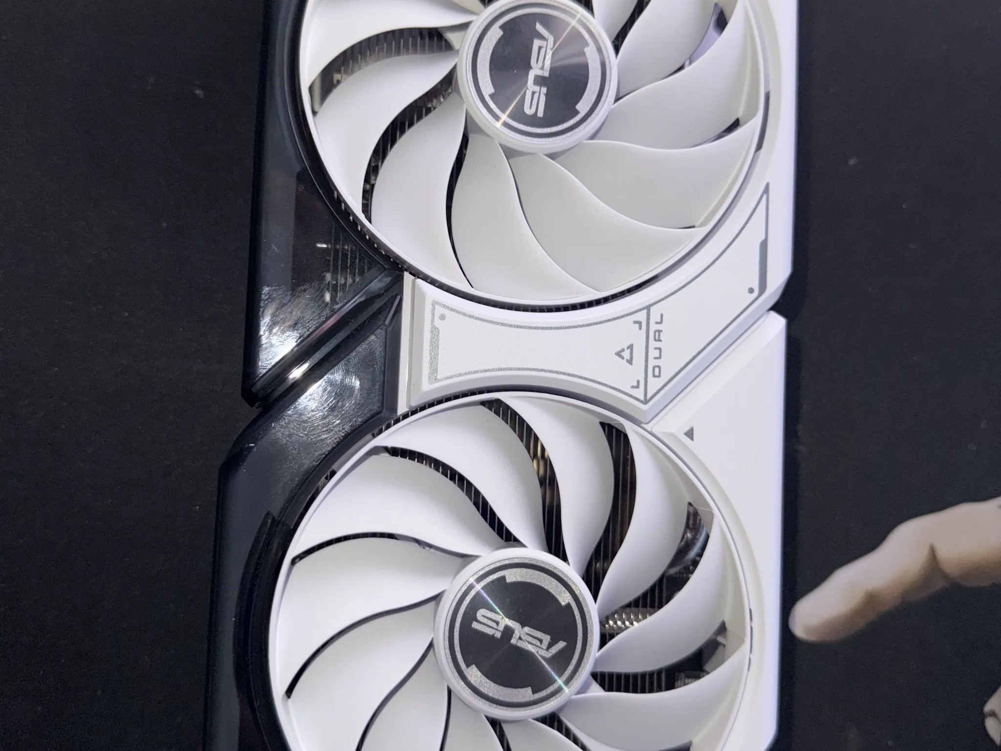 ASUS NVIDIA 4060TI RTX (8GB)