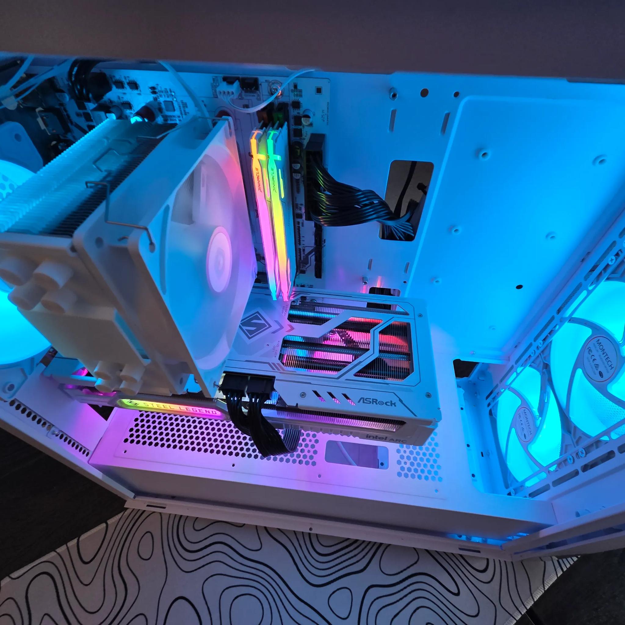 Aesthetic frost white gaming pc !(NEW)!