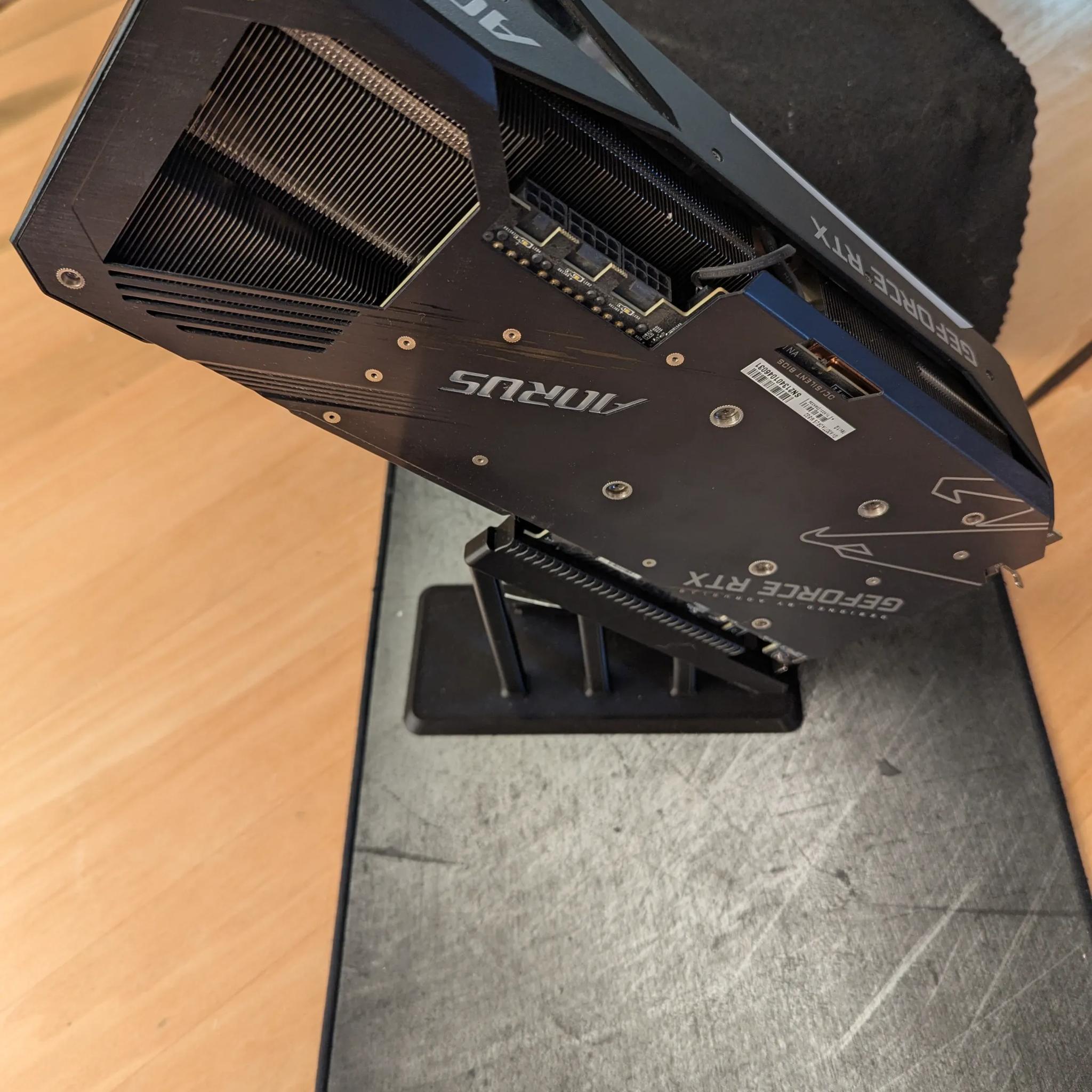 🐉 Gigabyte AORUS RTX 3070 Ti Master – Max Performance & Style ⚙️