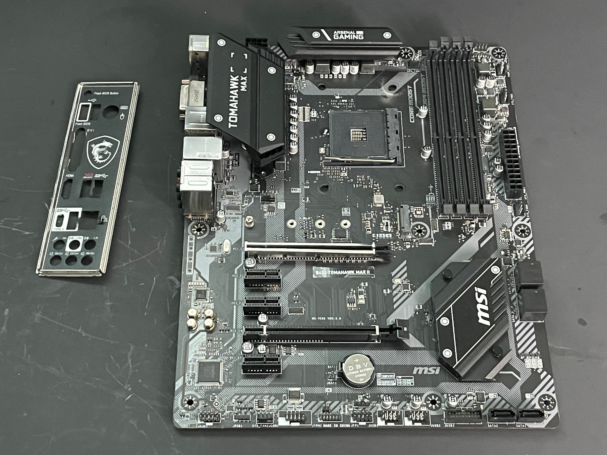 MSI B450 TOMAHAWK MAX II | **Read Description | Free Shipping