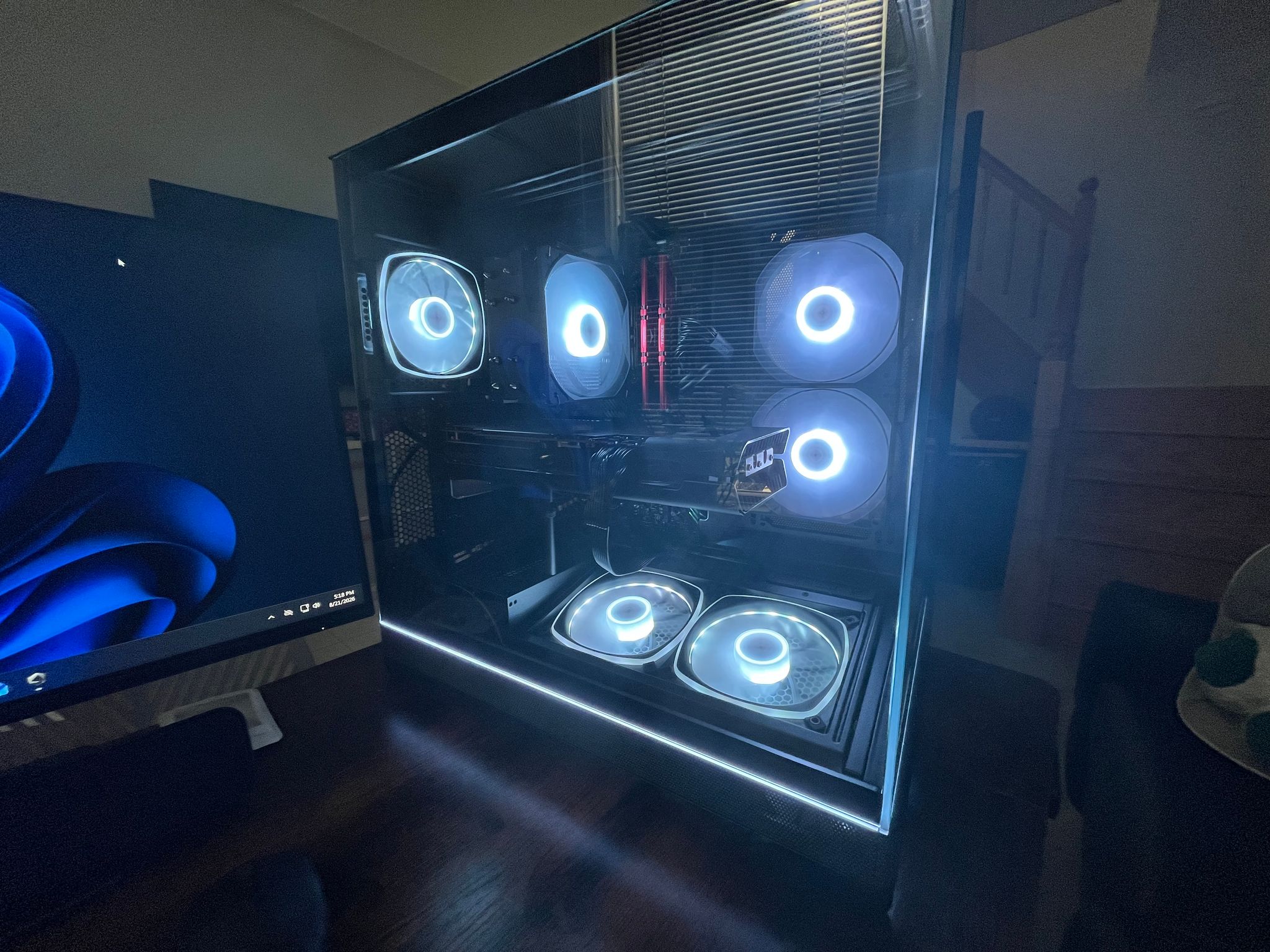 🔥 High Performance Gaming PC - / Ryzen 5 5600X / XFX RX 6800 / 16GB DDR4 / 512GB NVMe 🚀