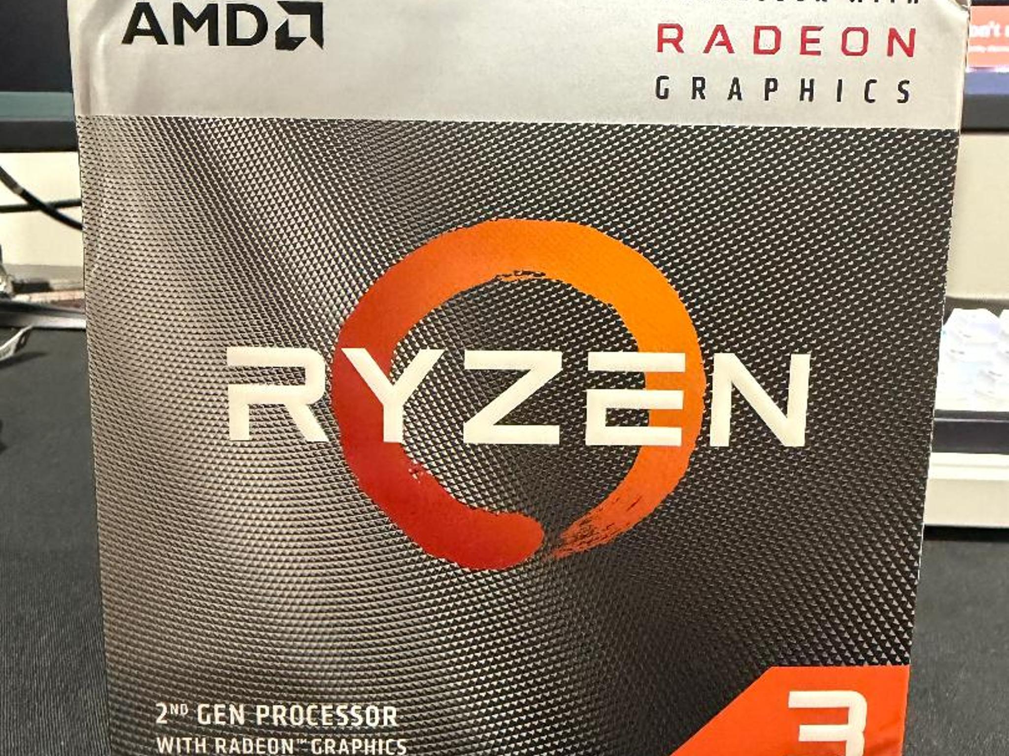 AMD Ryzen 3 3200G