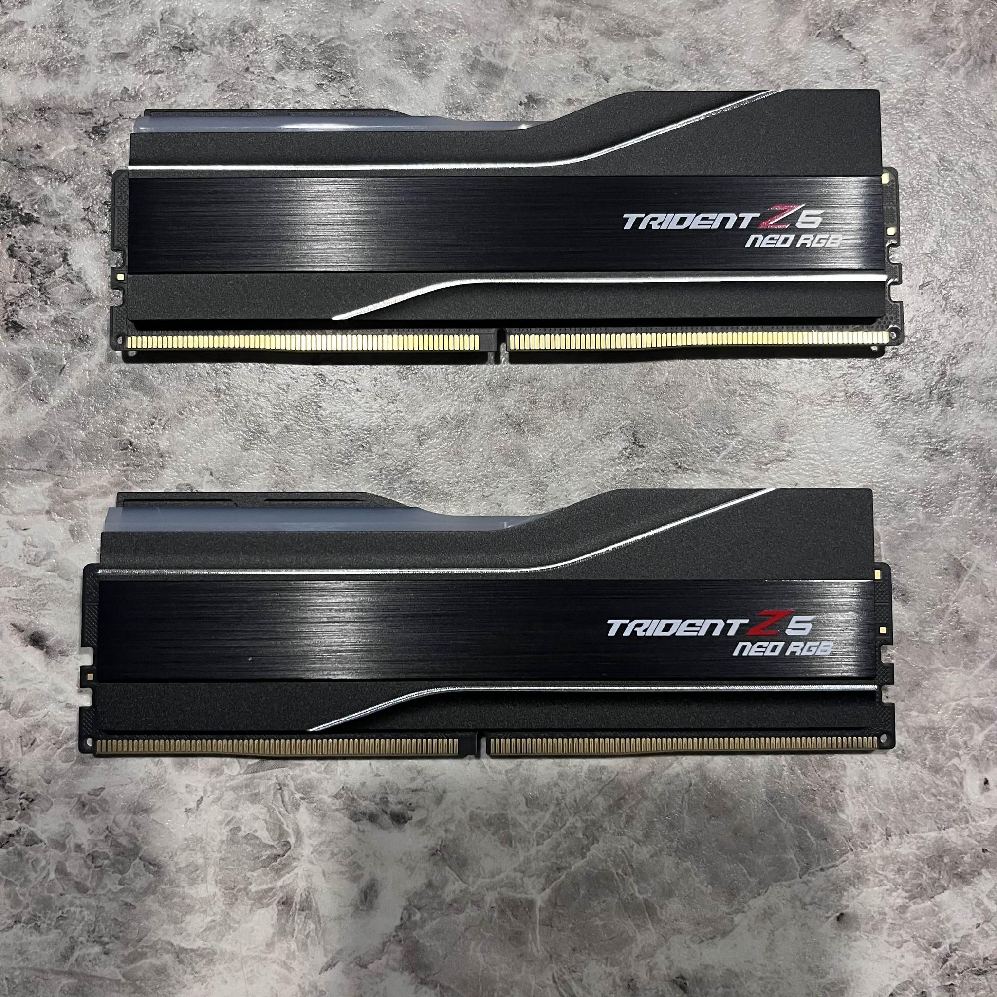 Trident Z5 NRGB Series 32GB DDR5 Ram 6000MT/s CL30 (2x16GB)
