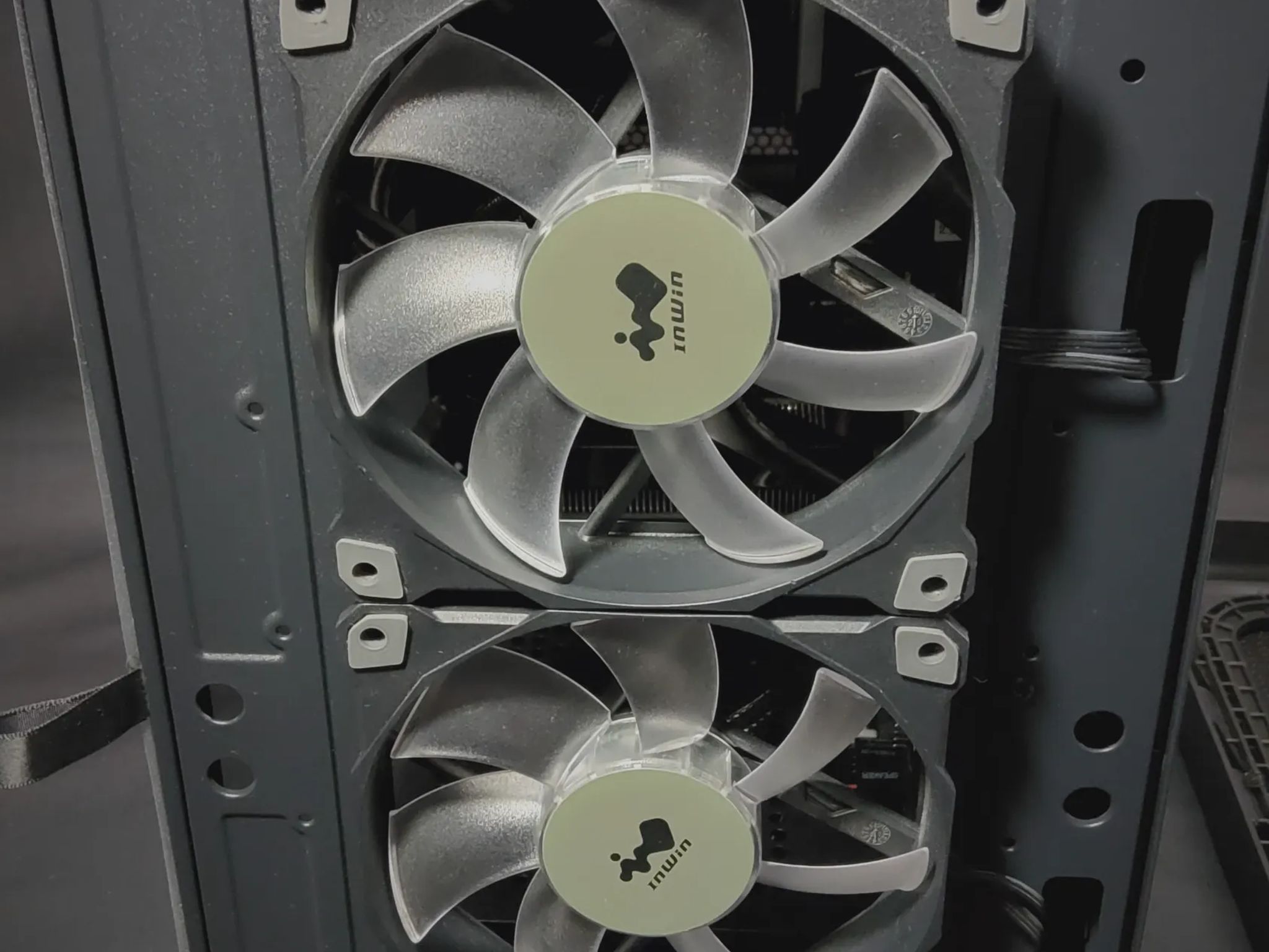 Intel i9 10900k Liquid Cooled - MSI RTX 3060