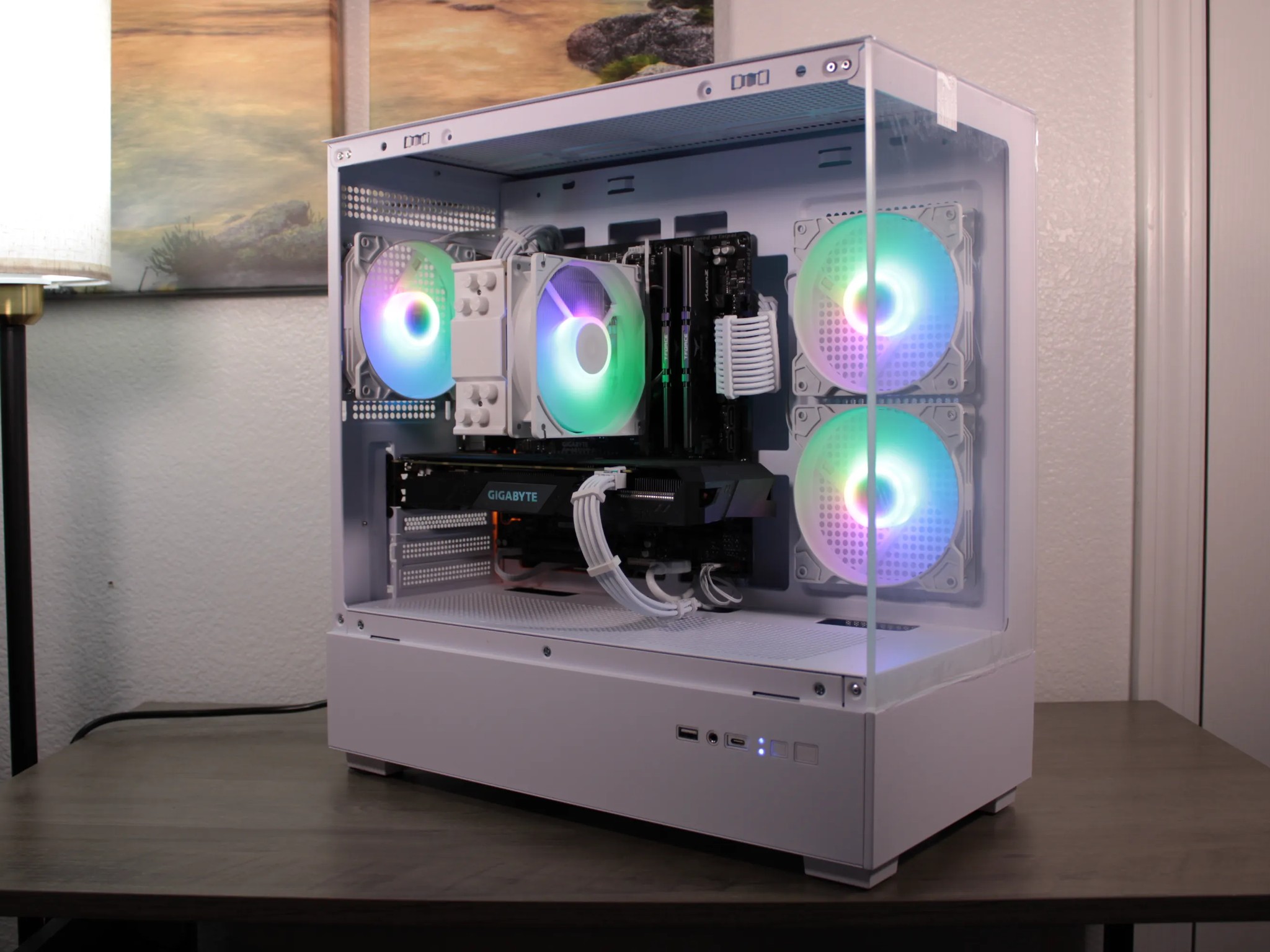 Gigabyte 1660 | Ryzen 7 | 16GB 3200MHz Ram | 1tb NVMe m.2 | Win 10 activated | WiFi