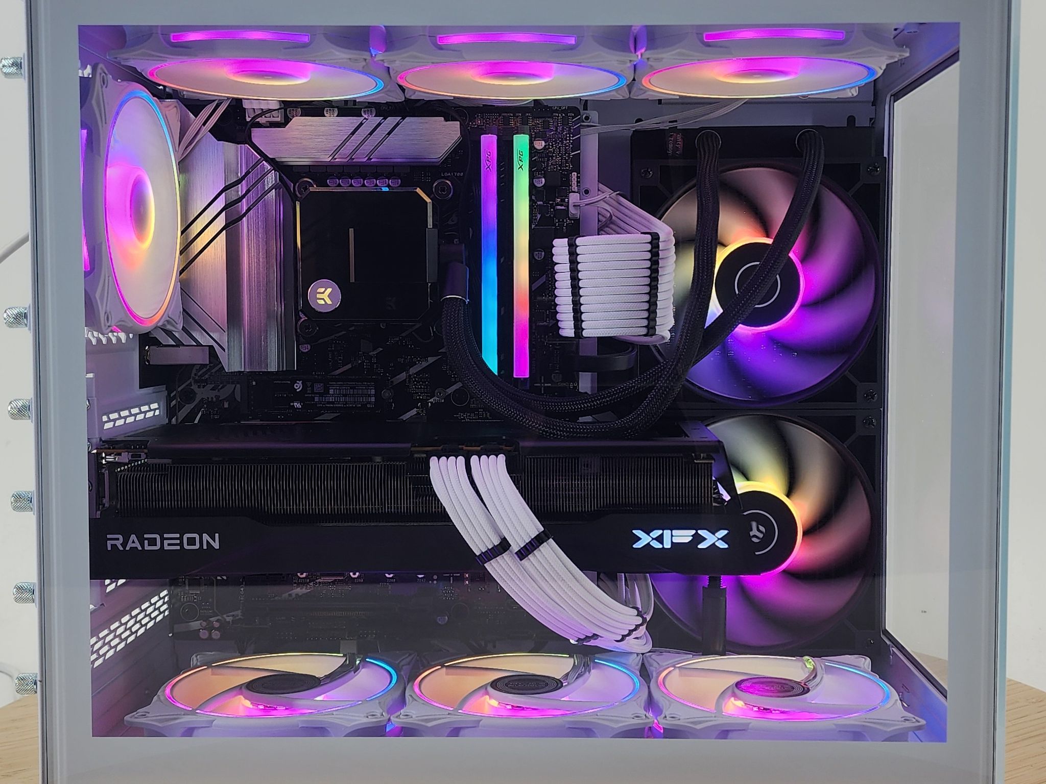 Gaming PC i9-14900K 32GB RAM 1TB SSD RX 9070 XT 16GB Windows 11 Computer