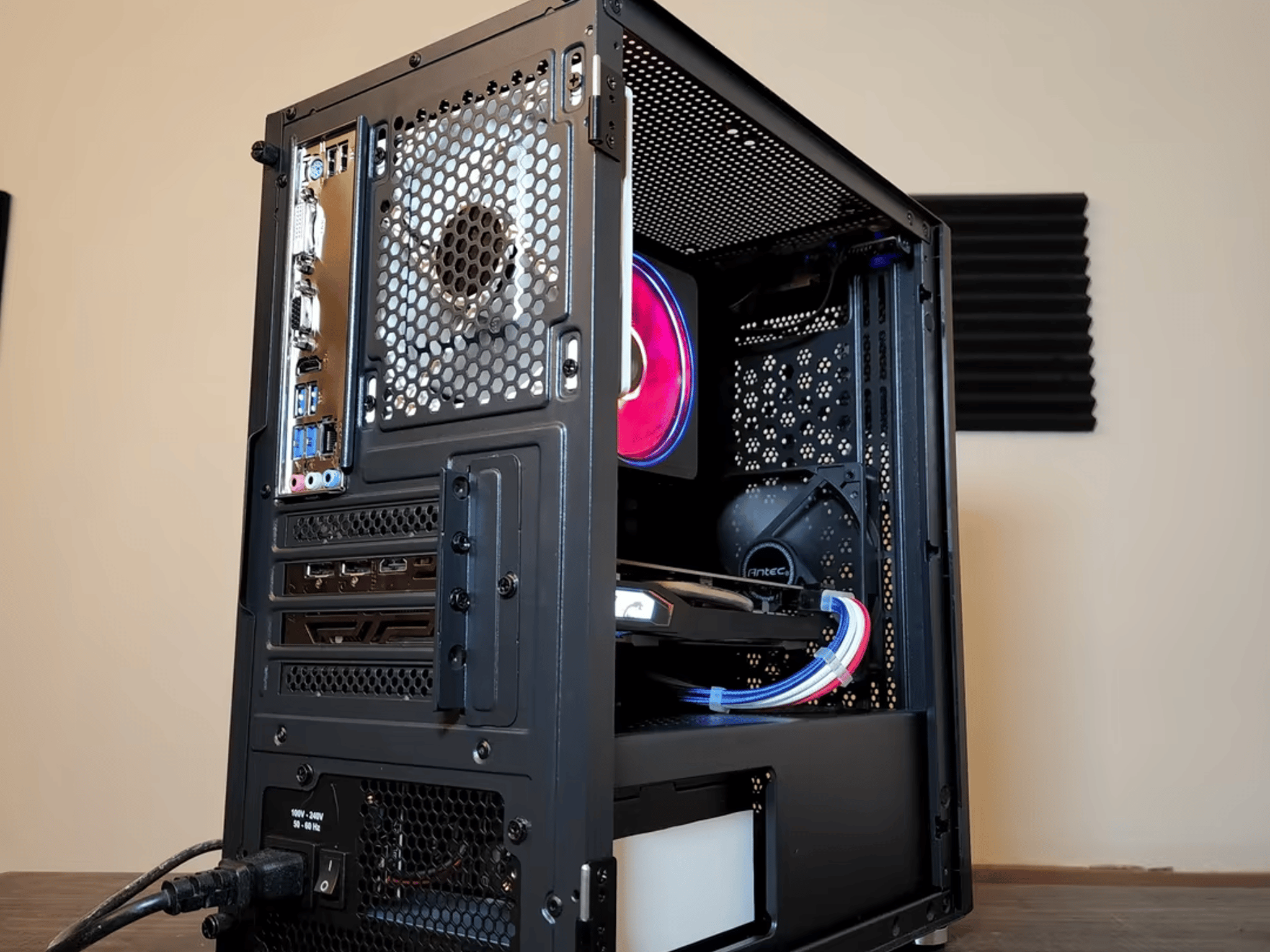 AMD Ryzen 5 1600 // Nvidia GeForce GTX 1650 // Silicon Power 16GB 3200MHz 