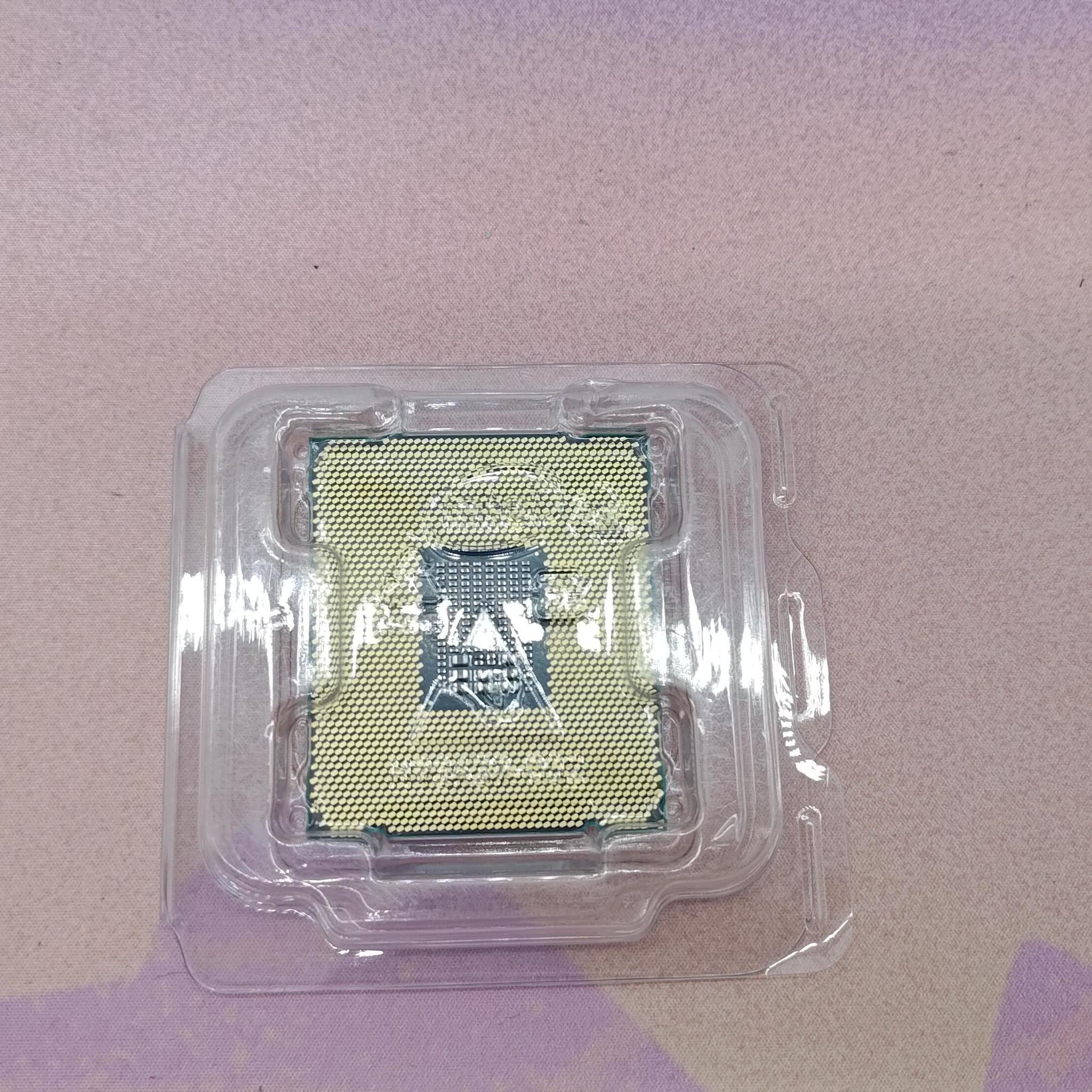 Intel Xeon E5-2687WV4