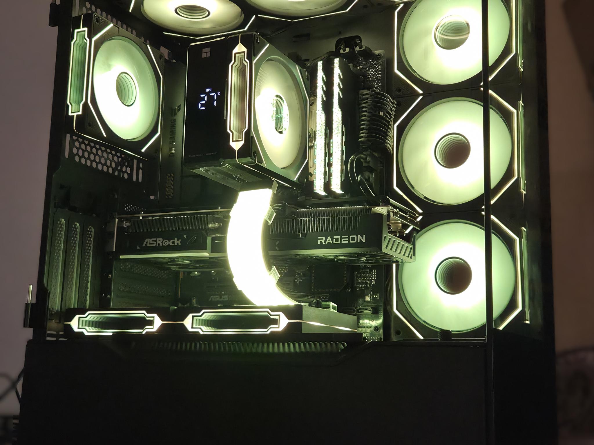 Dynamo!⚡– Ryzen 5 9600X • RX 9070 • 32GB DDR5 6000 • Temp Display • 1440p Gaming PC