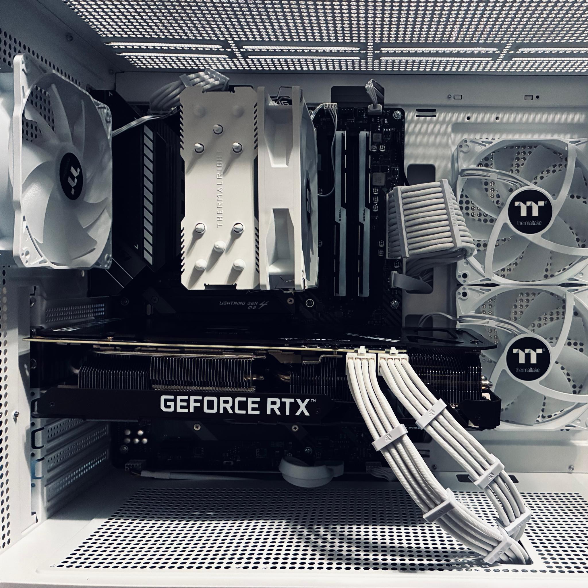 Pro Gaming PC |RTX 3080 12GB // Ryzen 3700x // 32GB DDR4|