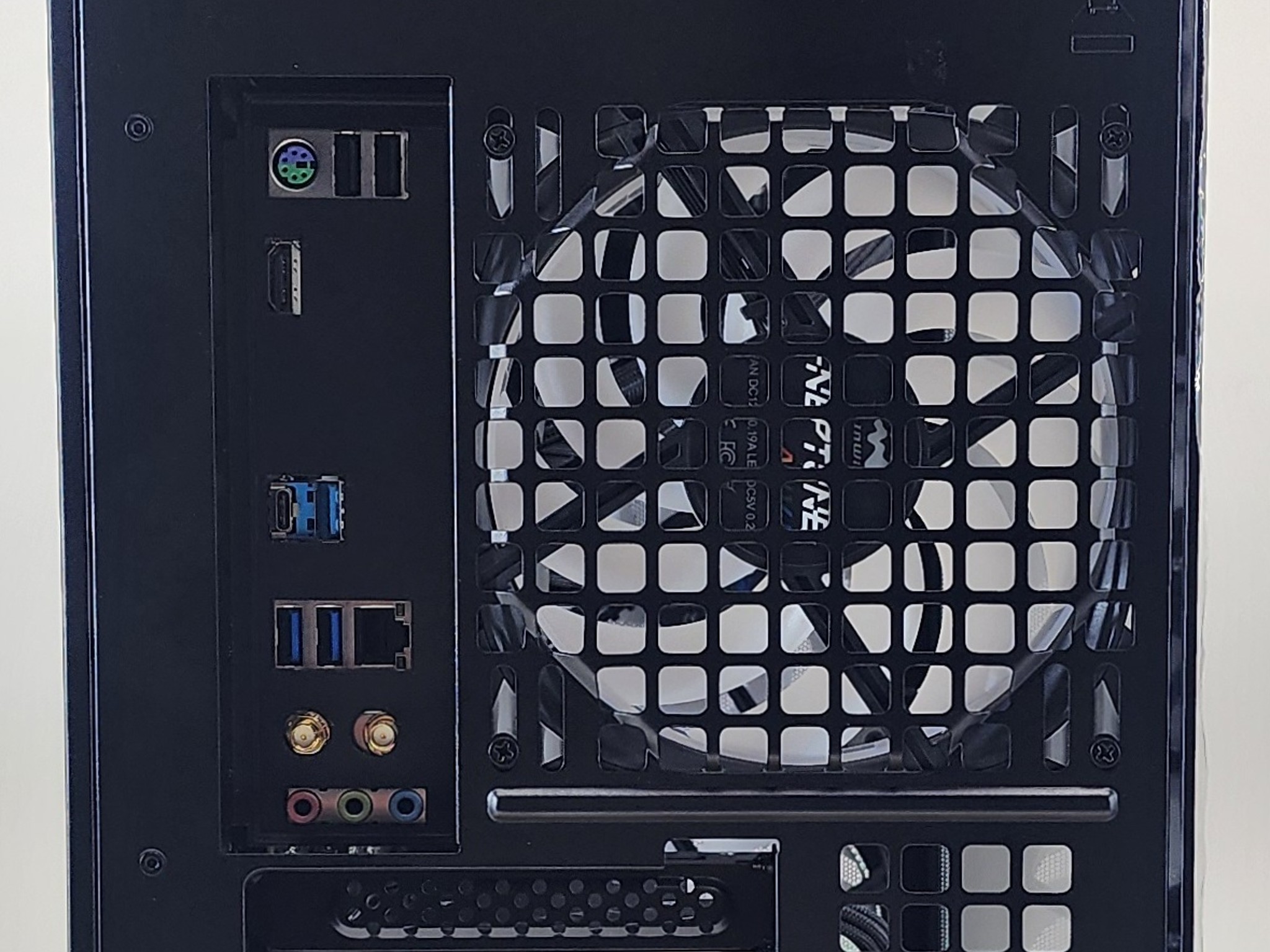 Gaming PC i7-11700KF 32GB RAM 1TB SSD RTX 3060 Ti 8GB Windows 11 Computer