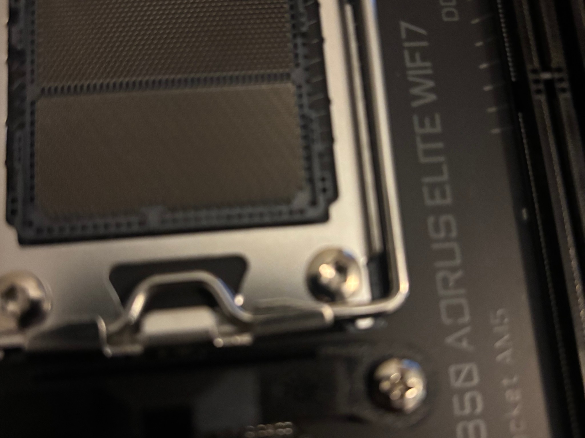 Aorus B850 Elite Wifi 7