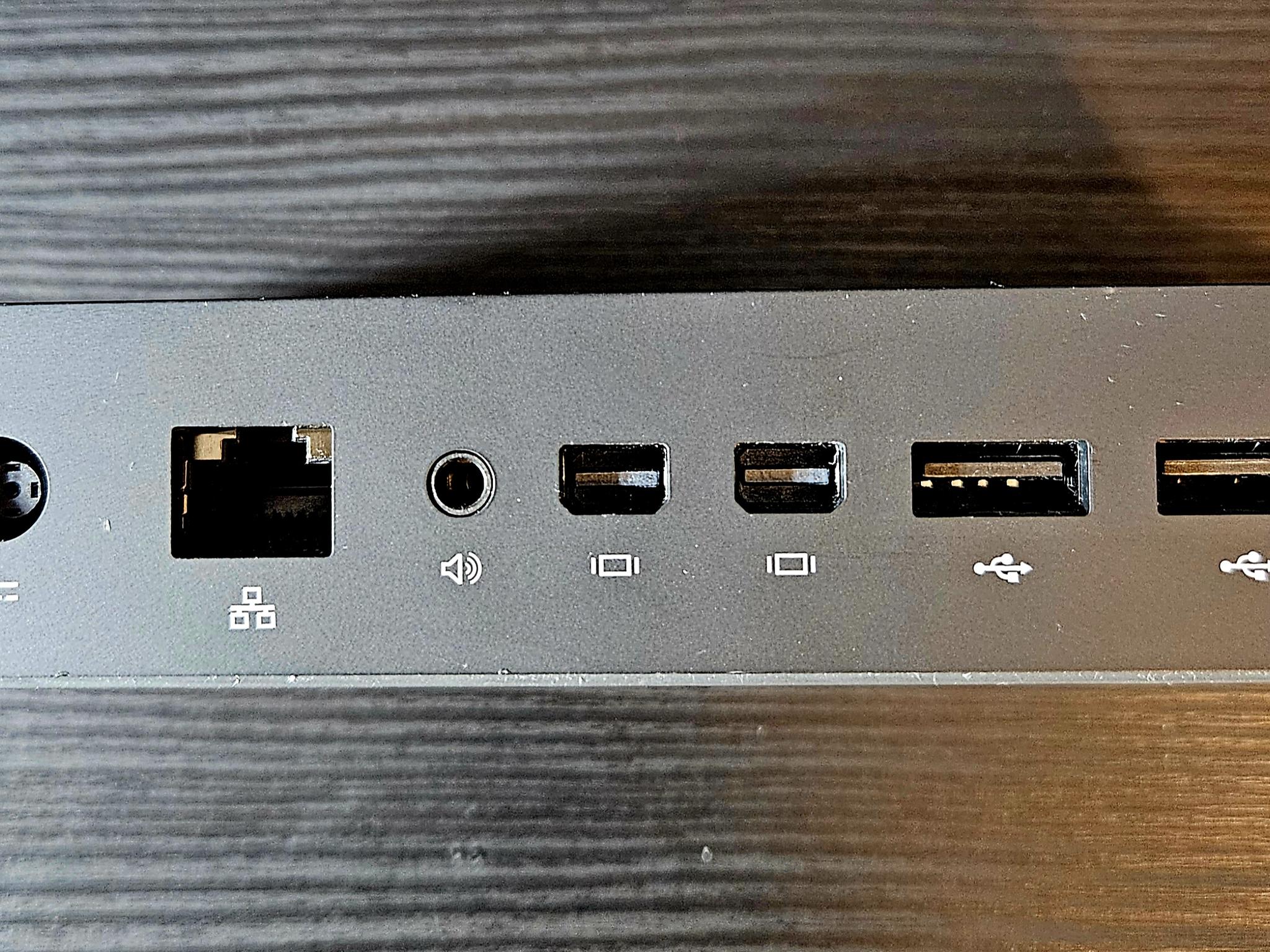 Microsoft Surface Pro 7 | 10th Gen i7 | 16GB RAM | With Keyboard and Dock 2