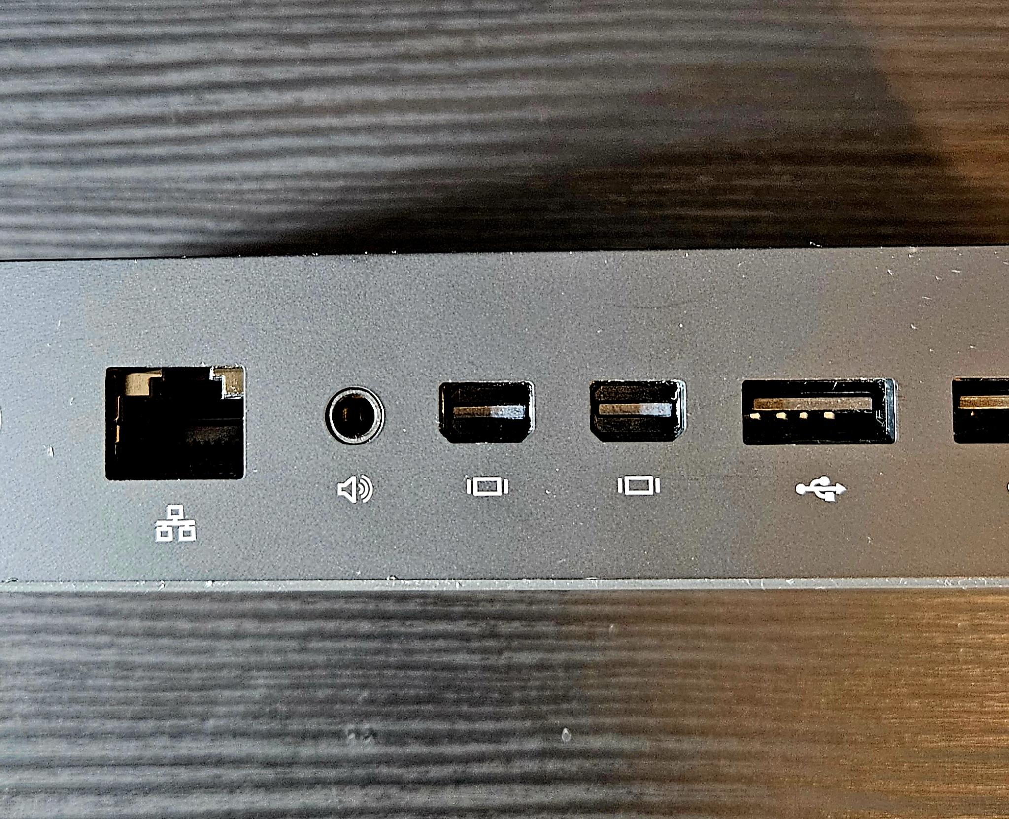 Microsoft Surface Pro 7 | 10th Gen i7 | 16GB RAM | With Keyboard and Dock 2