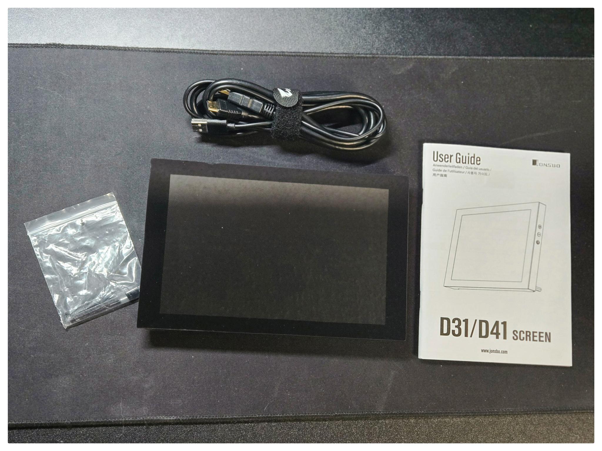 8" LCD Screen | 1280x800 Resolution