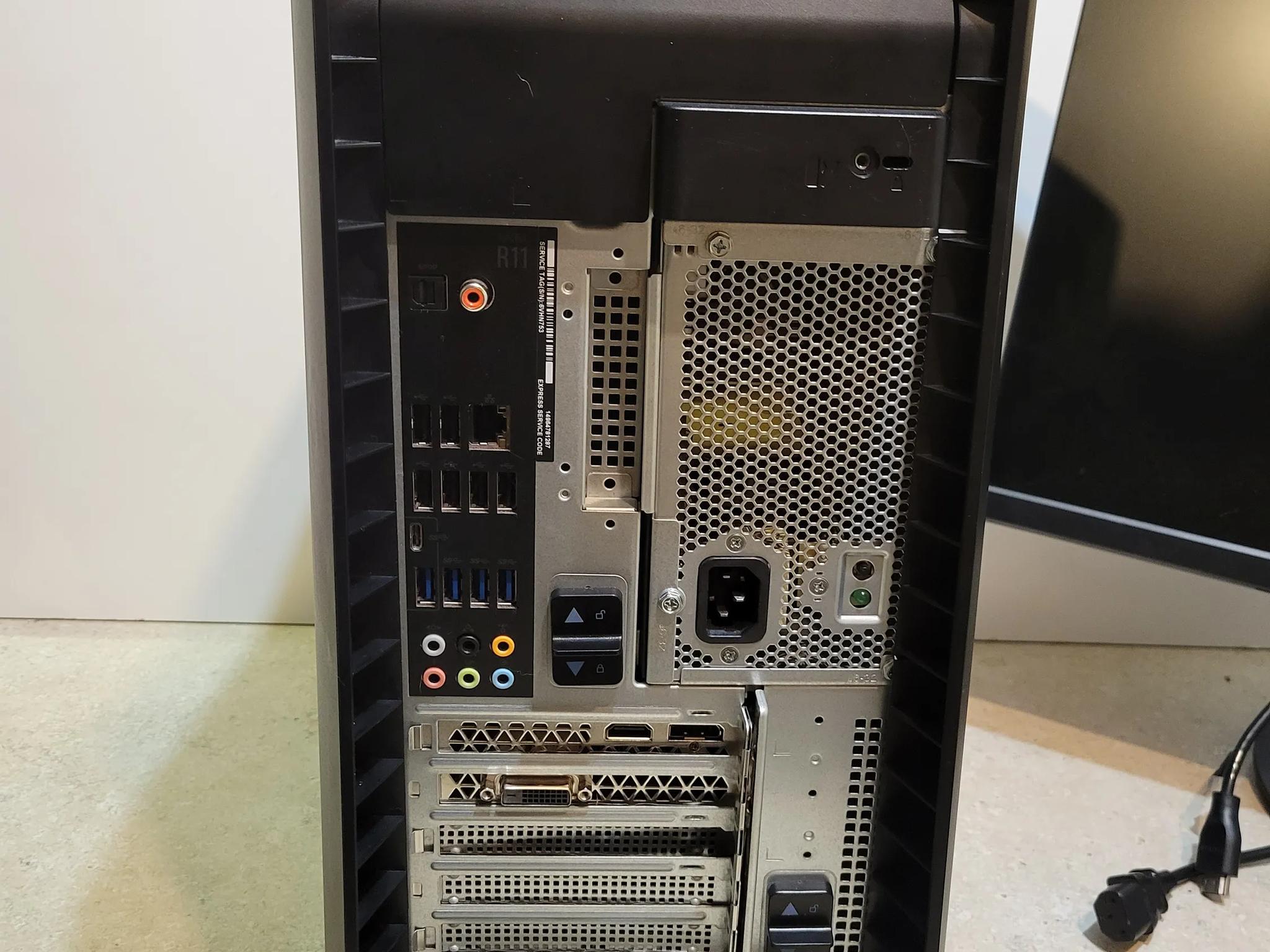 Alienware R11 Gaming Computer