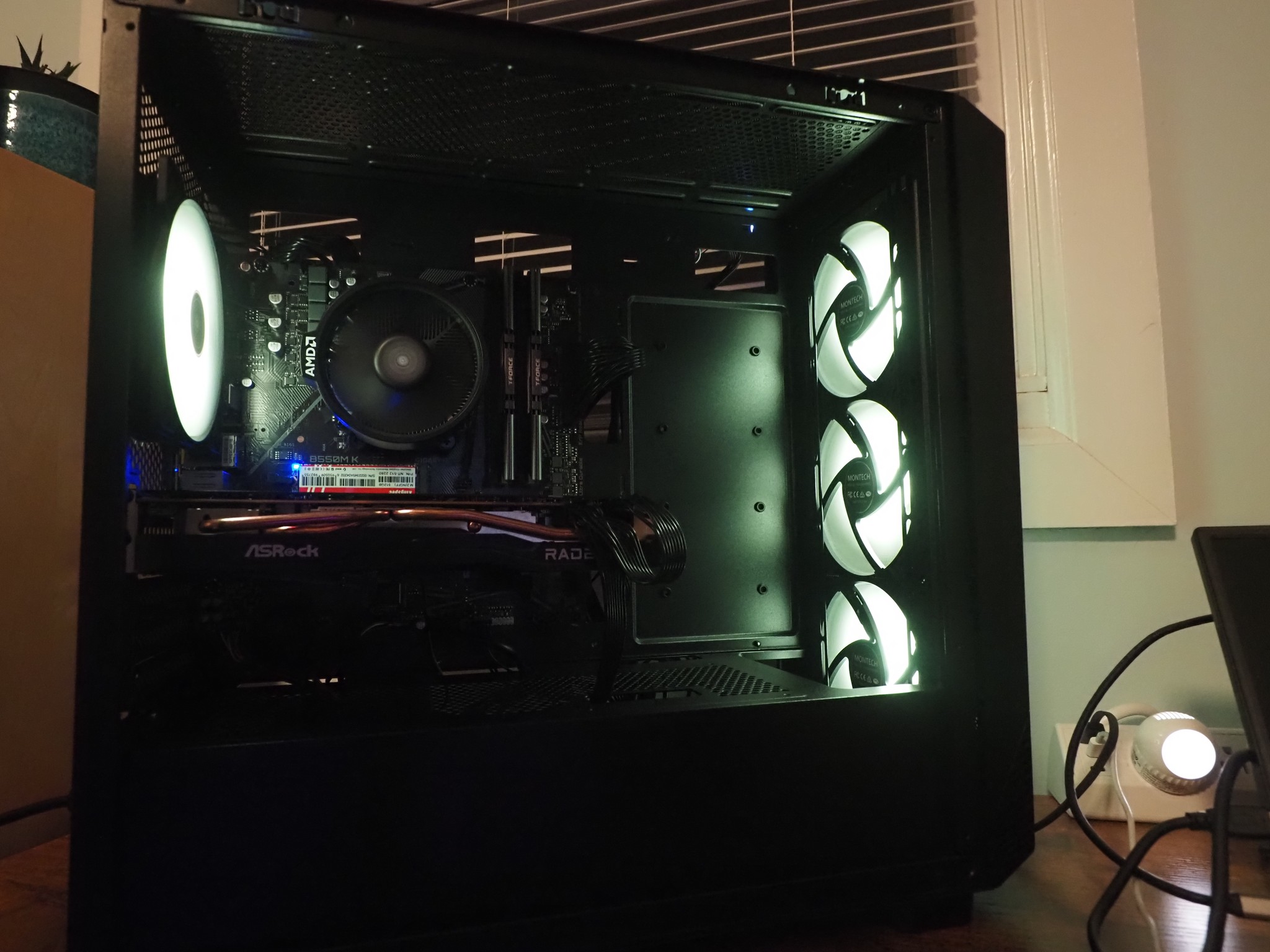 🎮 RX 6700 XT Gaming PC | ⚡ High FPS 1080p / 1440p | Ryzen 5 5500 | WiFi | ✅ Ready to Play