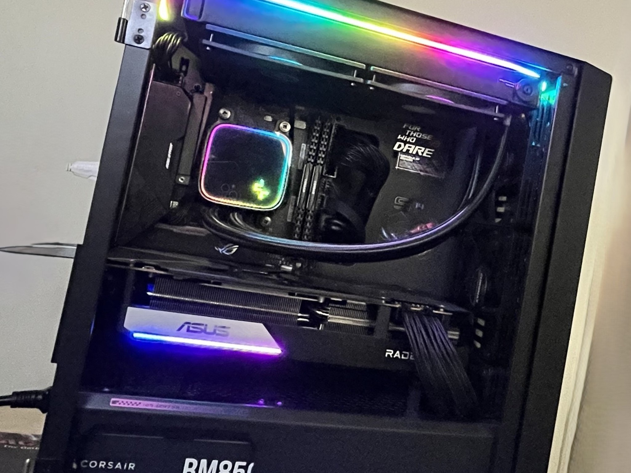 Asus Rog Strix B550 Ryzen 9 5900x + Rx 6700 XT