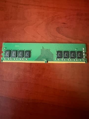 SK Hynix DDR4-2400 8GB