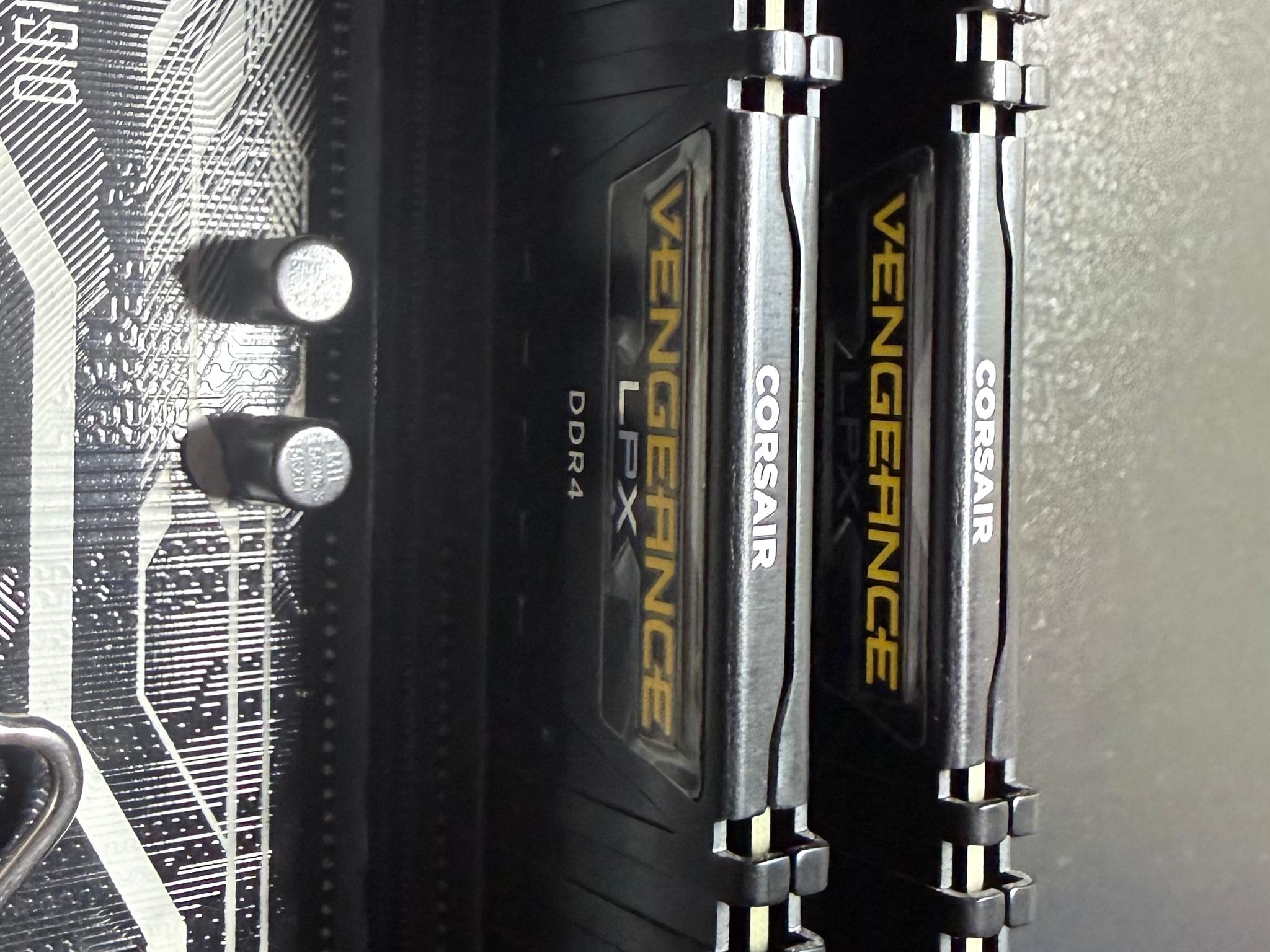 ASUS Prime Z270-A + Intel i7-7700K + 32GB Corsair Vengeance DDR4 Combo. Cooler included!