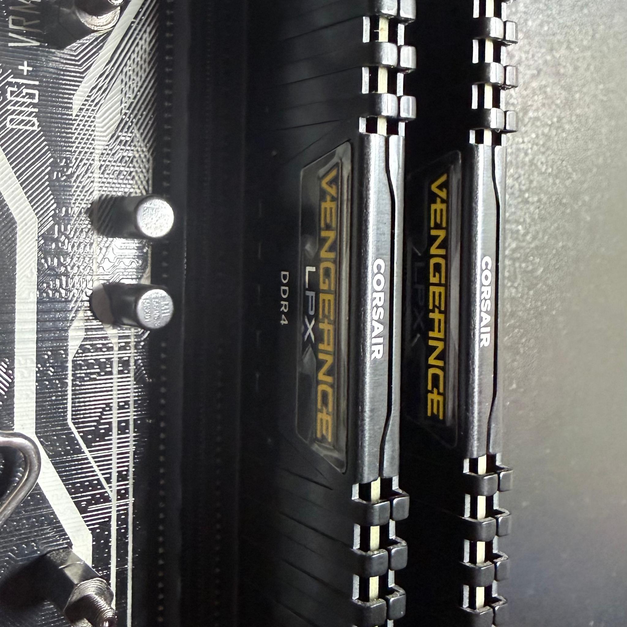 ASUS Prime Z270-A + Intel i7-7700K + 32GB Corsair Vengeance DDR4 Combo. Cooler included!