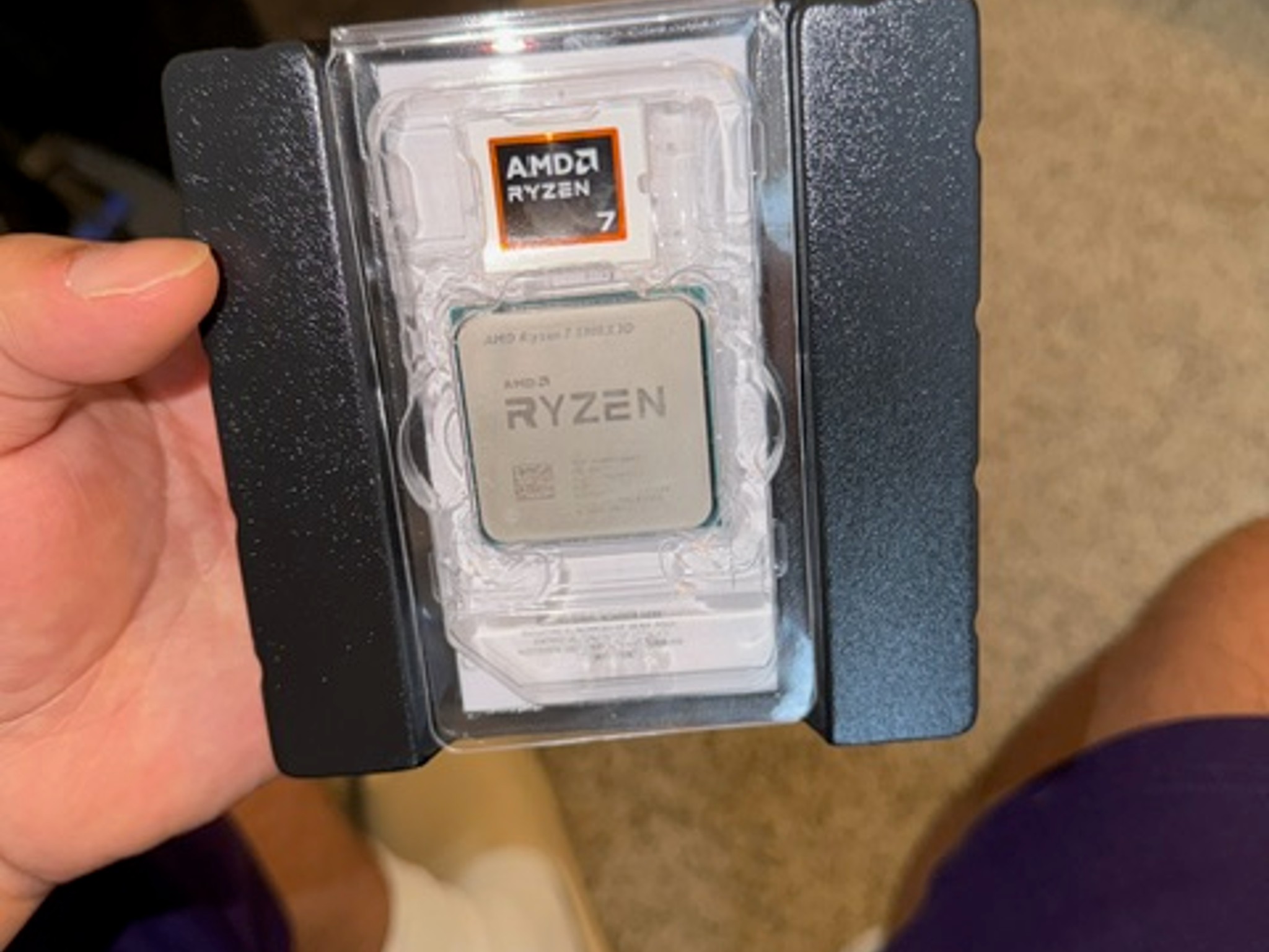 AMD Ryzen 7 5800X3D