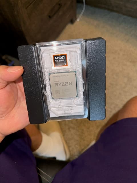 AMD Ryzen 7 5800X3D