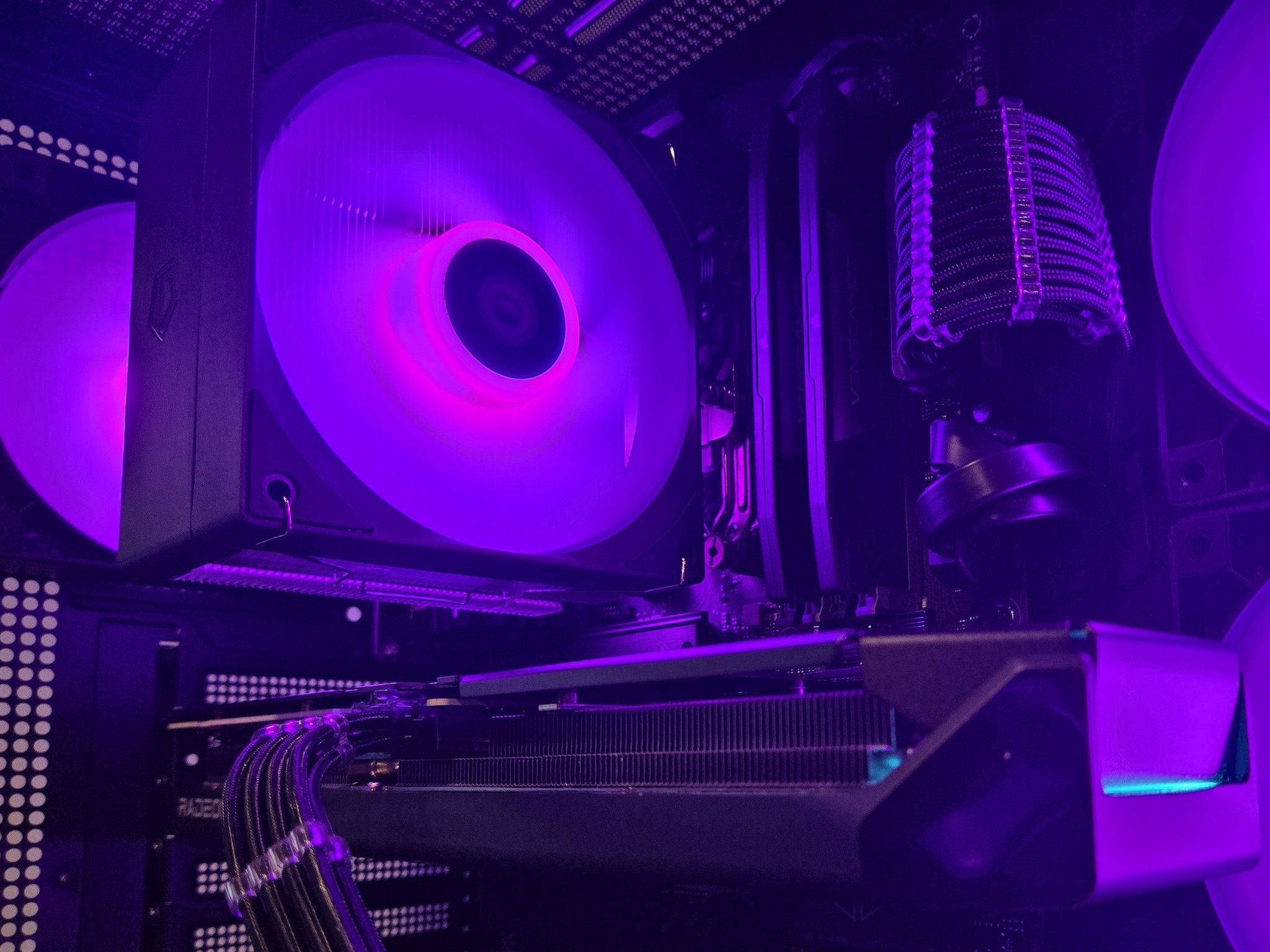 🎮1080p/1440p PC🖥️|Ryzen 5 7600X|RX 9060XT 16GB|1TB NVME|32GB DDR5|Wifi/Bt|Win 11 | 🎮🖥️