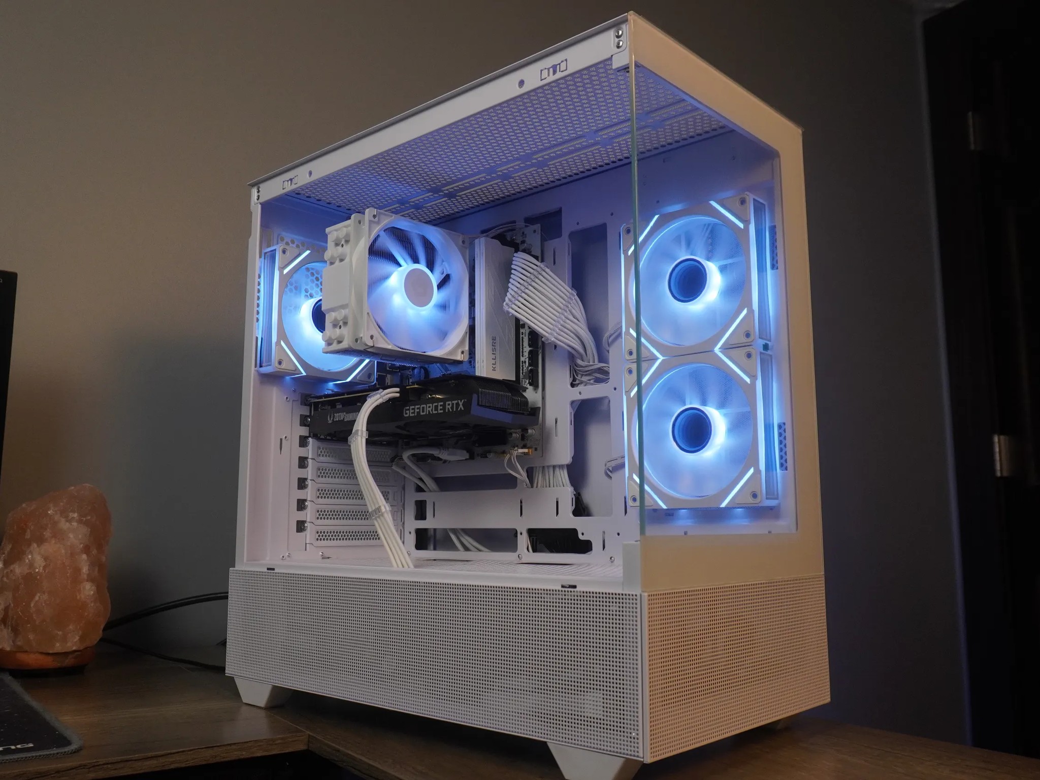🤍 ARCTIC BEAST 🤍 1440p/1080p GAMING MACHINE 💚RTX 3060 12GB 🧡 Ryzen 5 5600 | 32GB | WIFI