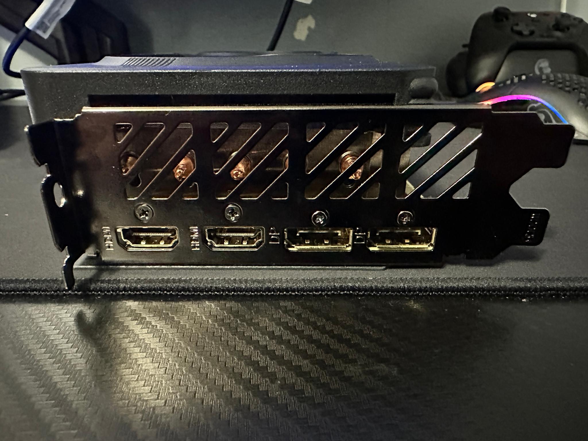 Gigabyte Radeon RX 7600 XT GAMING OC 16G