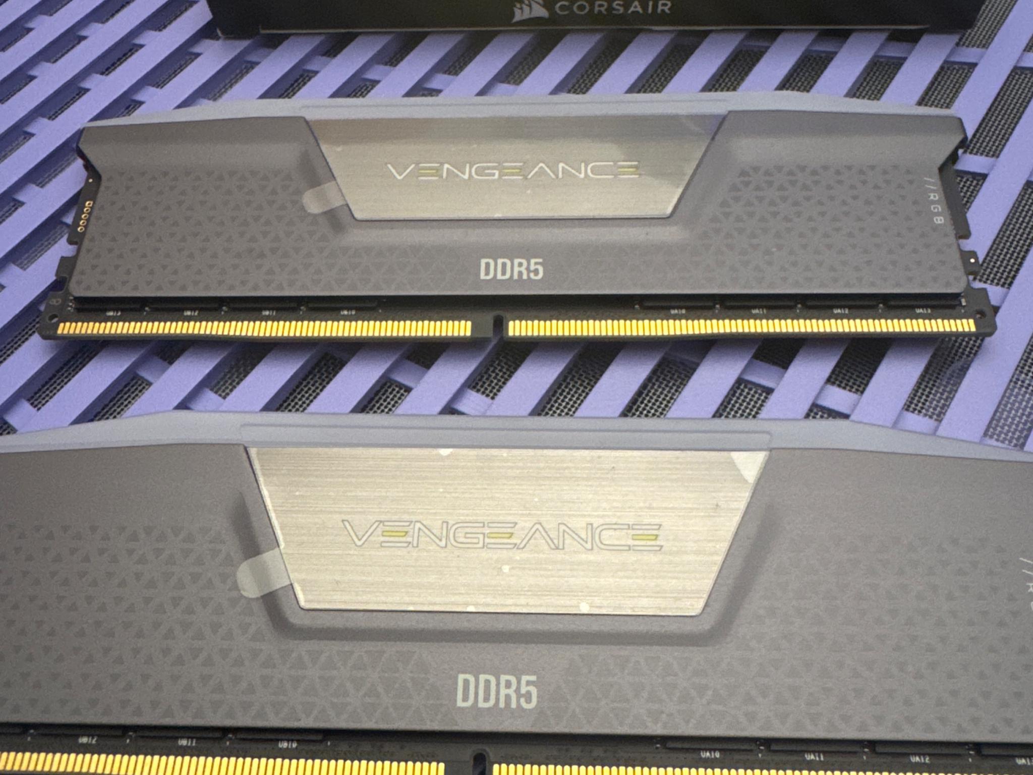 Corsair Vengeance DDR5 64GB 2x32gb kit RGB 6000mhz CL30 Cool Grey, Open Box-New AMD Expo