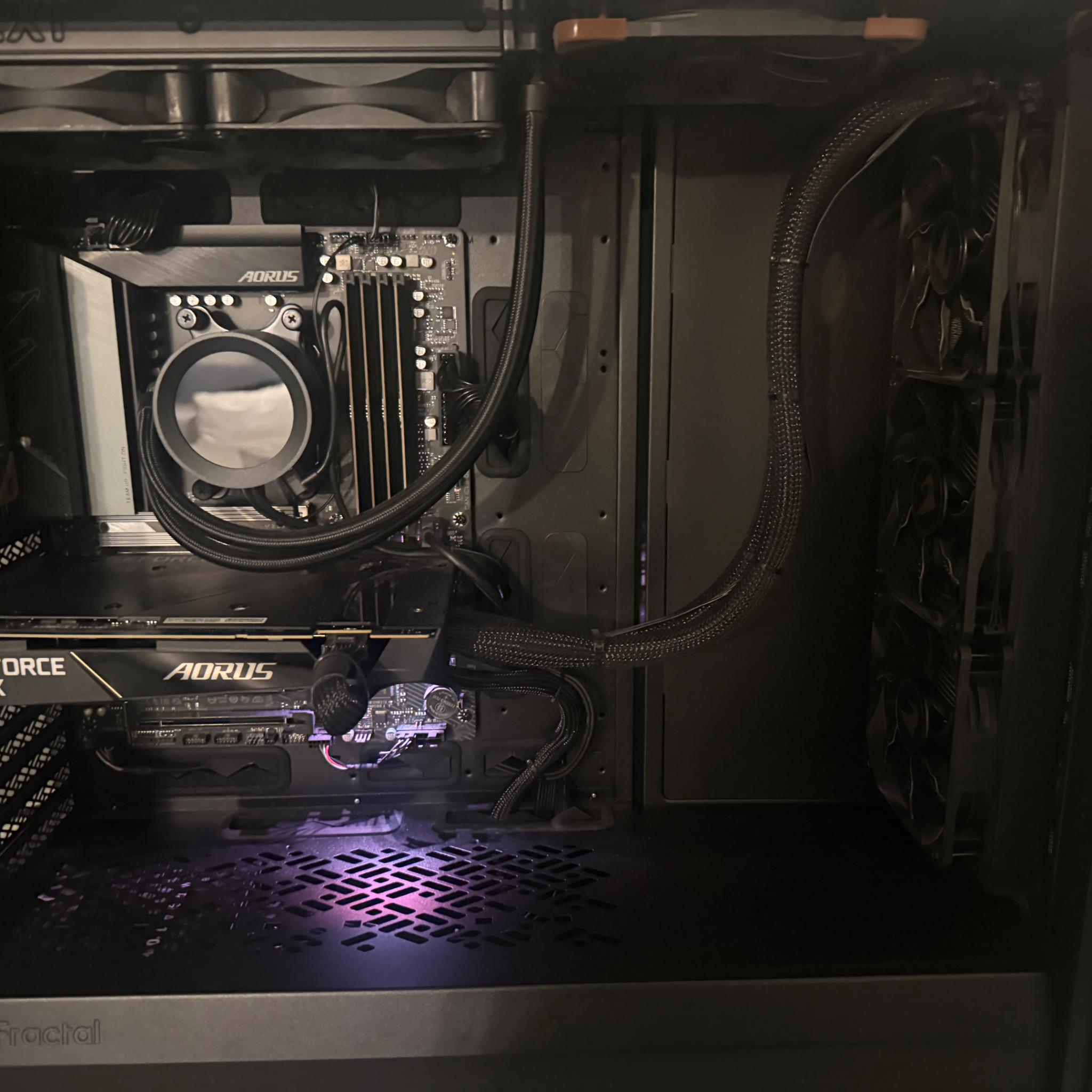 AMD Ryzen 9 Processor - CPU Water cooled NVME SSD 2TB Nvidia GeForce RTX 4090