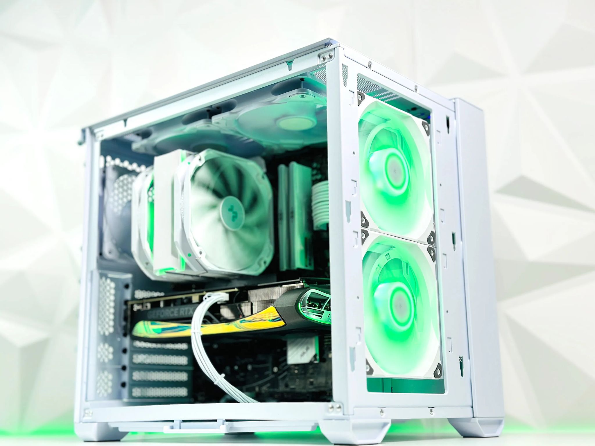 👑🍄Gaming PC❇️Nvidia RTX 4070 12GB❇️AMD Ryzen 5 7500F❇️32GB DDR5 Ram❇️1TB NVME SSD