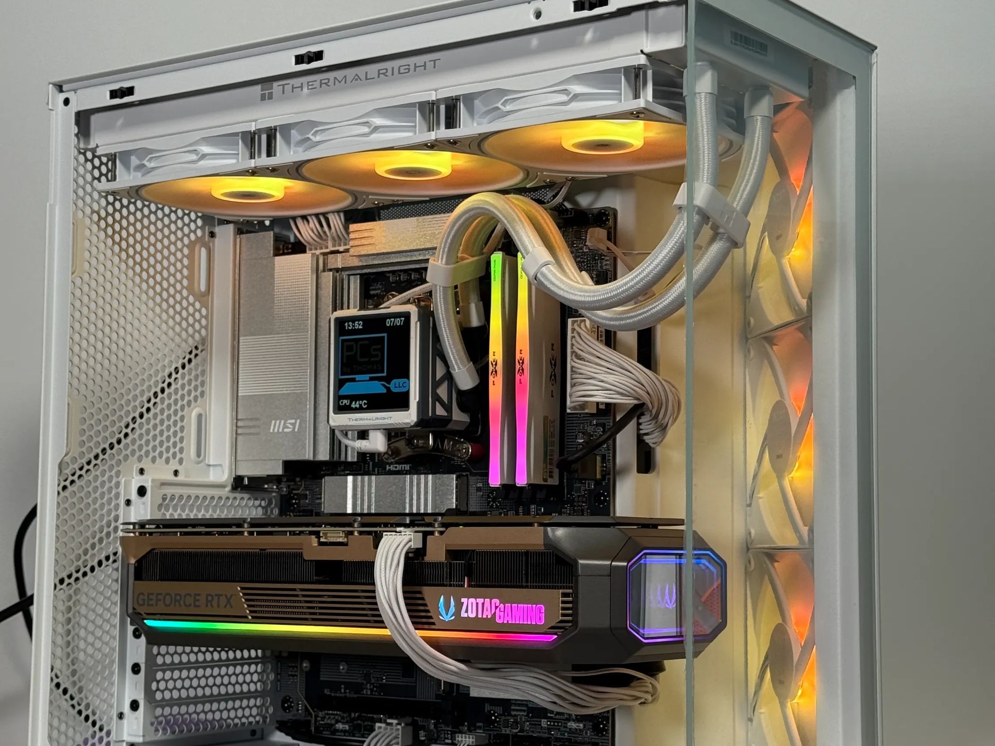 RTX 5090 Ryzen 7 9800x3d Battlestation 64gb DDR5 4TB NVME