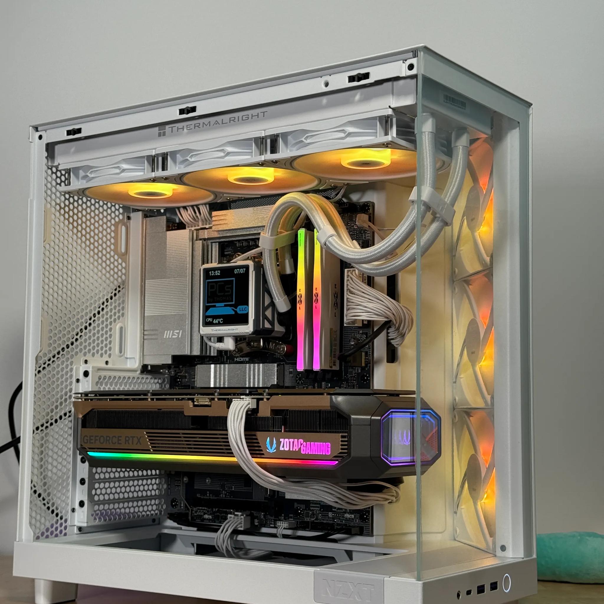 RTX 5090 Ryzen 7 9800x3d Battlestation 64gb DDR5 4TB NVME