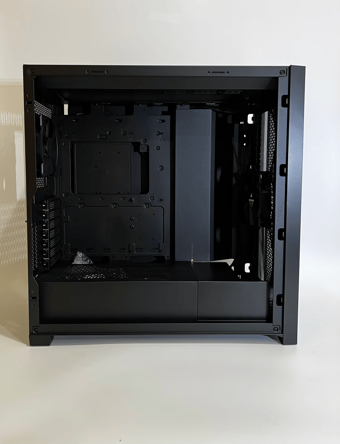 Corsair 5000D Airflow Tempered Glass Mid-Tower ATX PC Case, Black