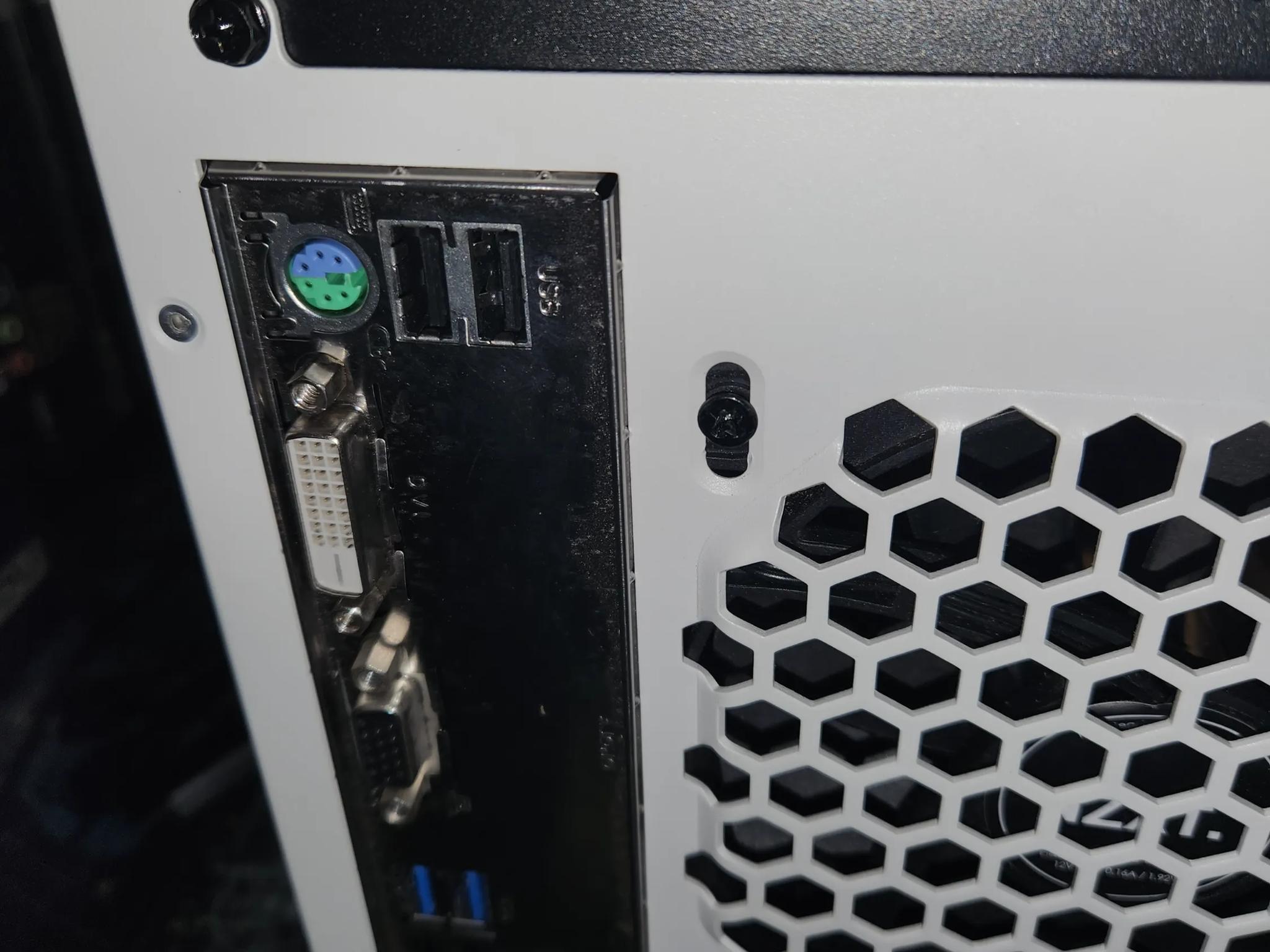 Ultra Budget E SPORTS 1080P gaming PC GTX 970/ I5-4590 16 gb ram