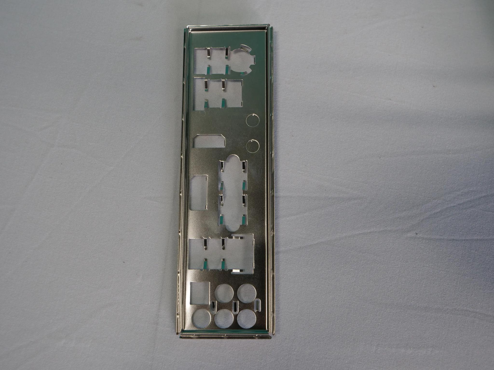 Intel Desktop Board Motherboard Kit With i7-3770 + 16gb RAM