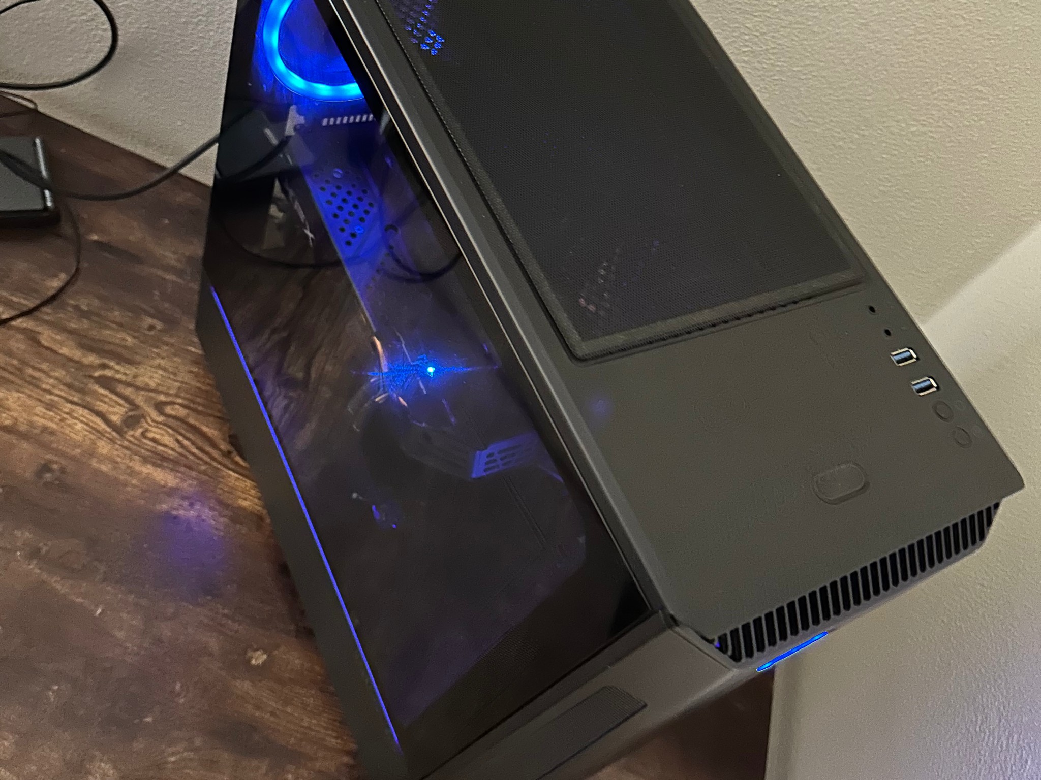 CyberPower Gaming PC Desktop AMD Ryzen 5 3600 CPU & RX 580 GPU- USED GREAT SHAPE OBO