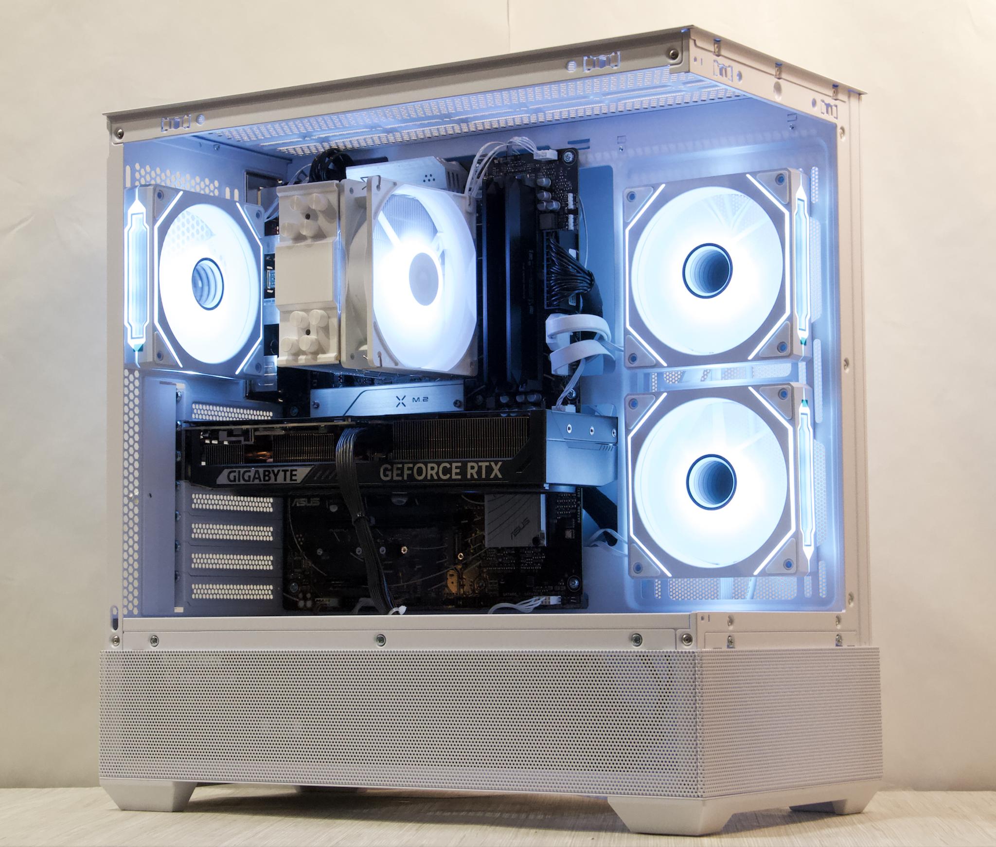 RTX 5070, Ryzen 5 9600X, 32GB DDR5, 2TB NVMe SSD, WiFi - Custom Gaming PC