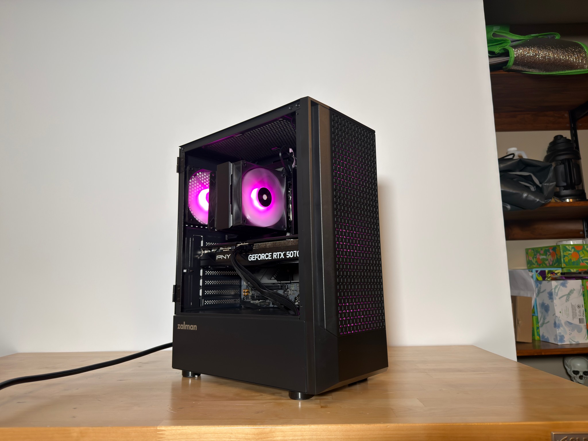 RTX 5070 Ryzen 5 7600x3d Gaming PC