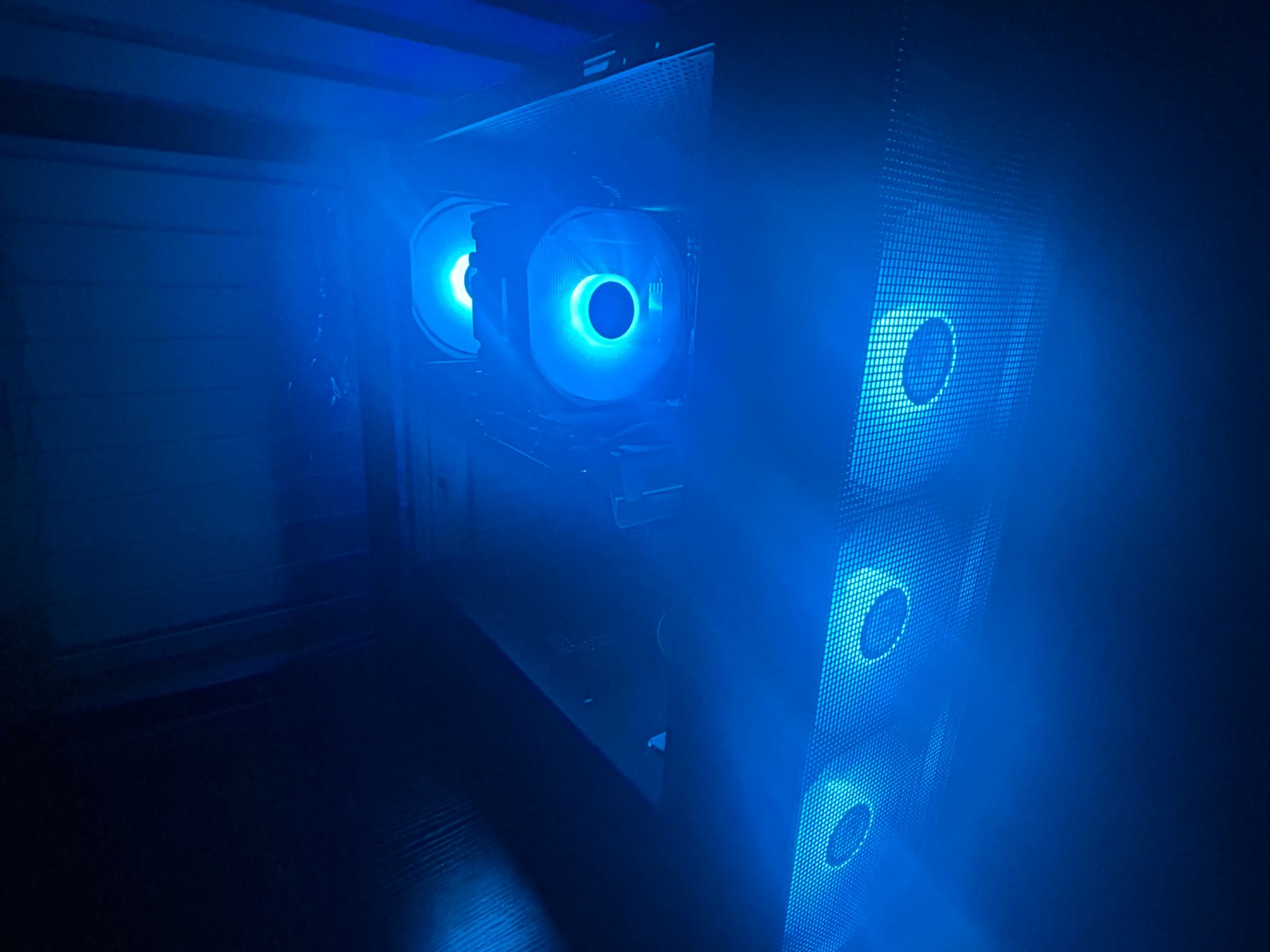 The "Console Killer V1" RX 6600 (3060 equivalent),24gb ddr4 Ram, i7 5930k,1tb SSD 1.5TBHD, WIFI, W11