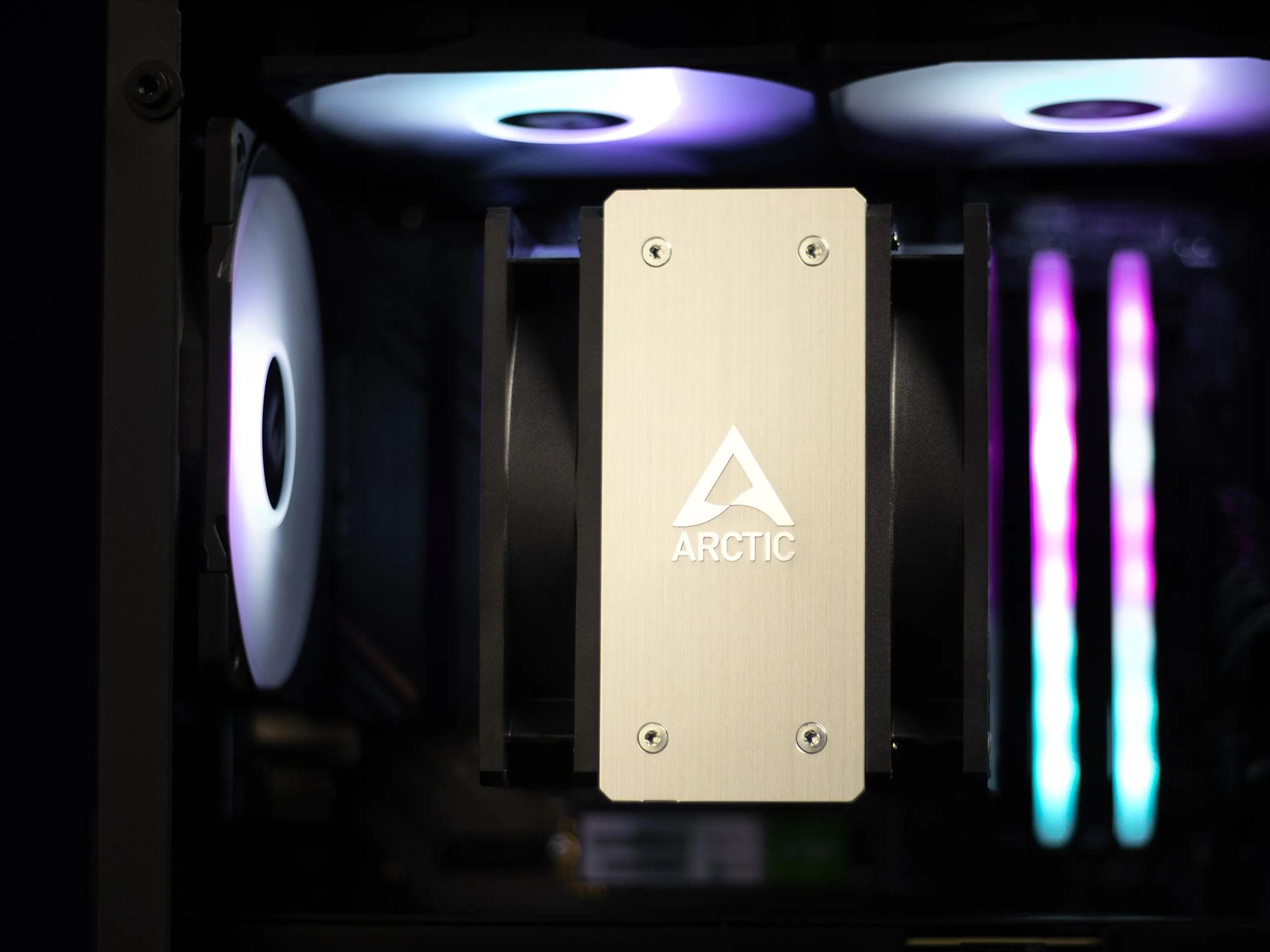 “Cyb3rThr4sh3r” RX 7600 8GB  Ryzen 5 5600G 32GB Windows 11 Pro 2.3TB Workstation Gaming PC