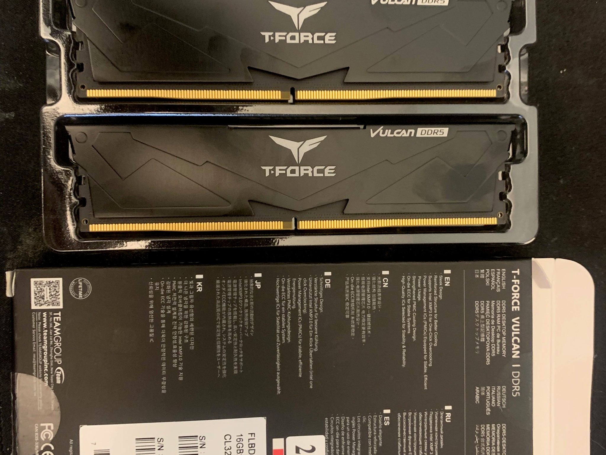 Team Group - Team T-Force Vulcan 32GB (2 x 16GB) 288-Pin PC RAM DDR5 5600 (PC5 44800)
