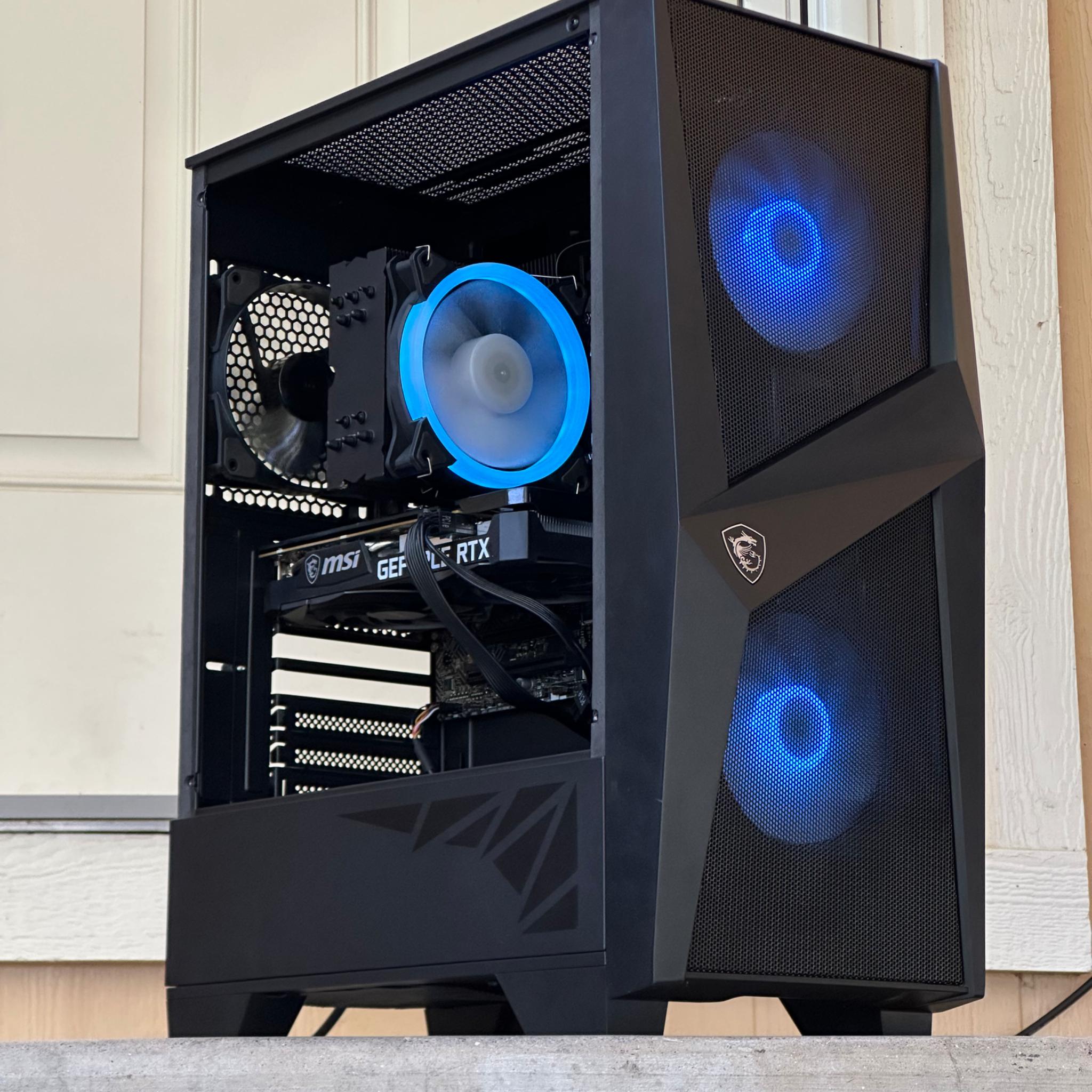 Gaming pc / RTX 3060 / i7-12700F / 32GB 3200MHz Ram / 3TB Storage / windows 11