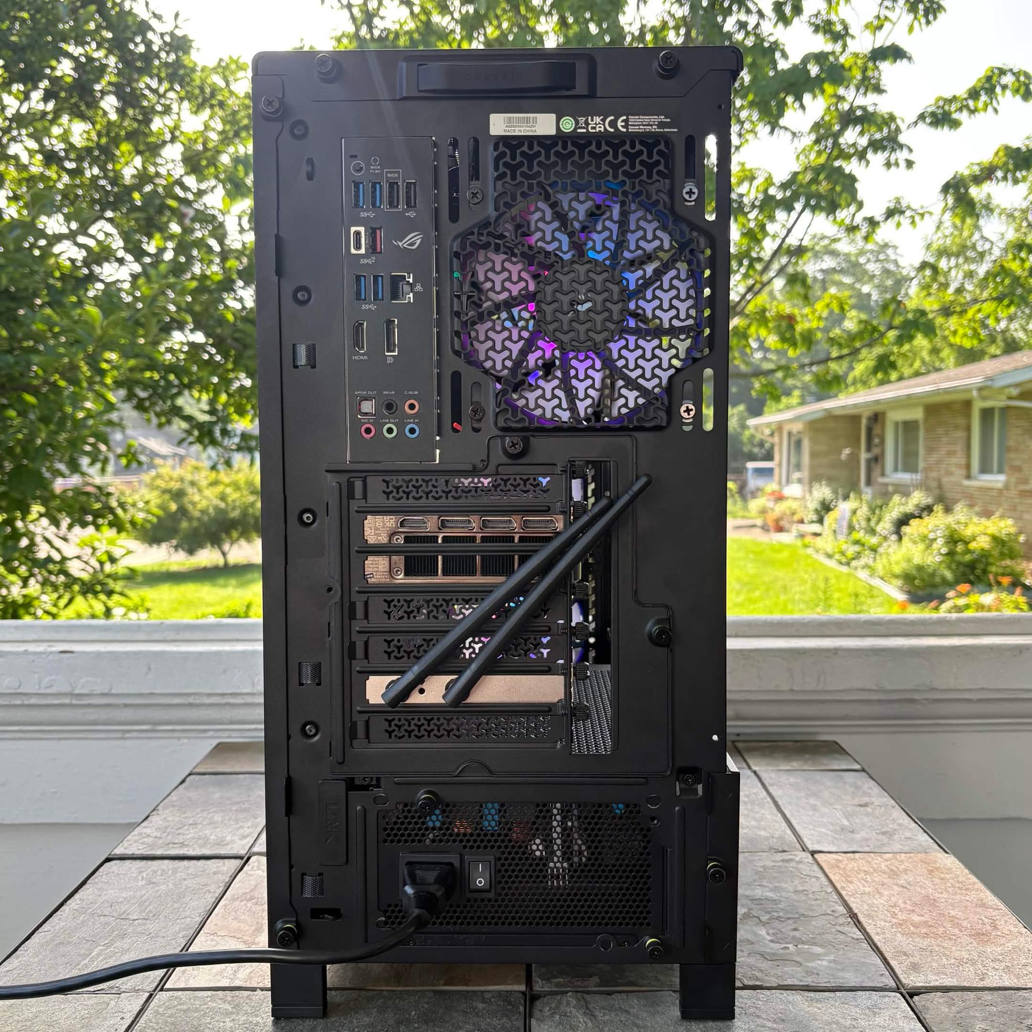 Black Cat Customs Nightfang | Ryzen 7 5800X | RTX 3080 Ti Founders Edition | 32GB DDR4 | 1TB NVMe