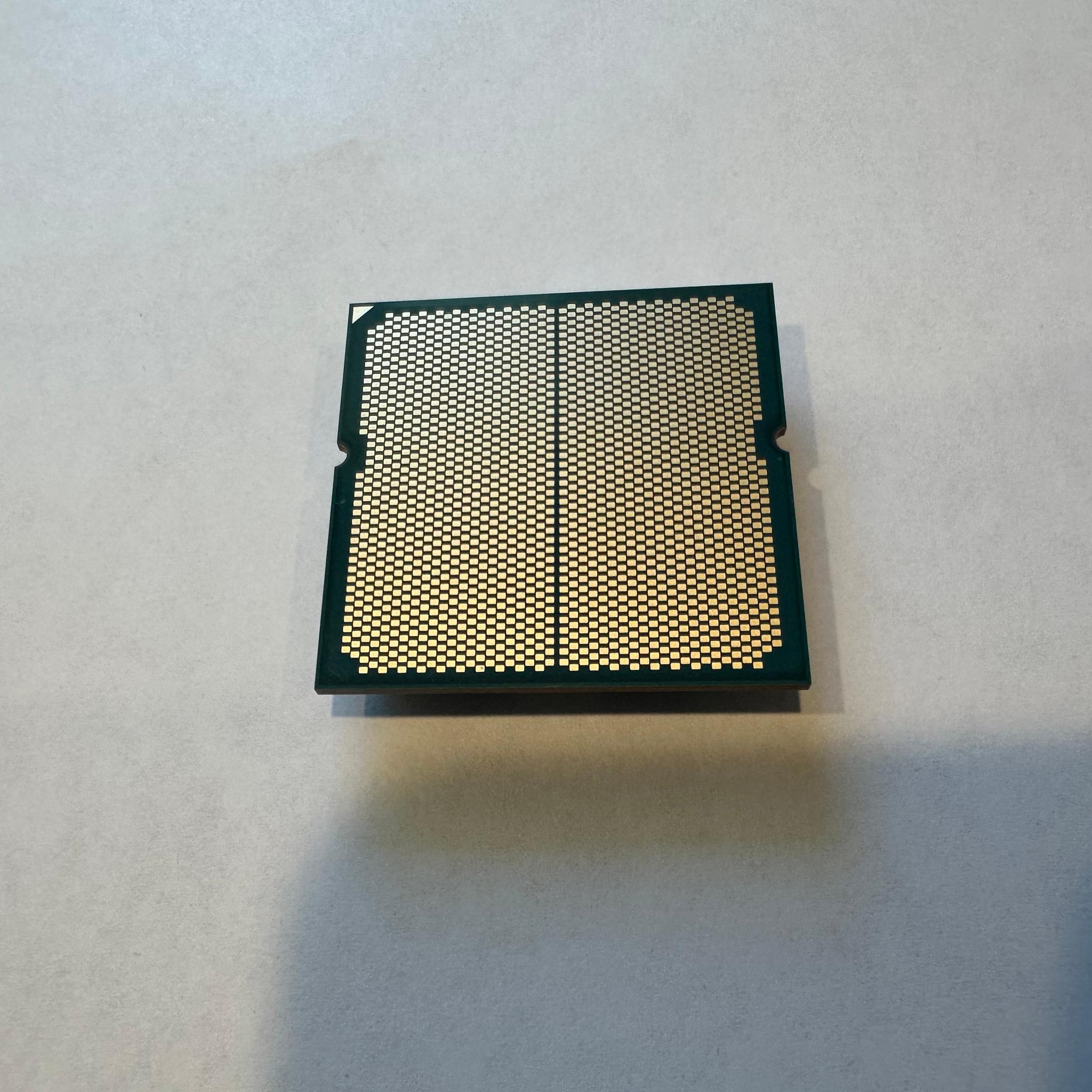 AMD Ryzen 7 7800X3D