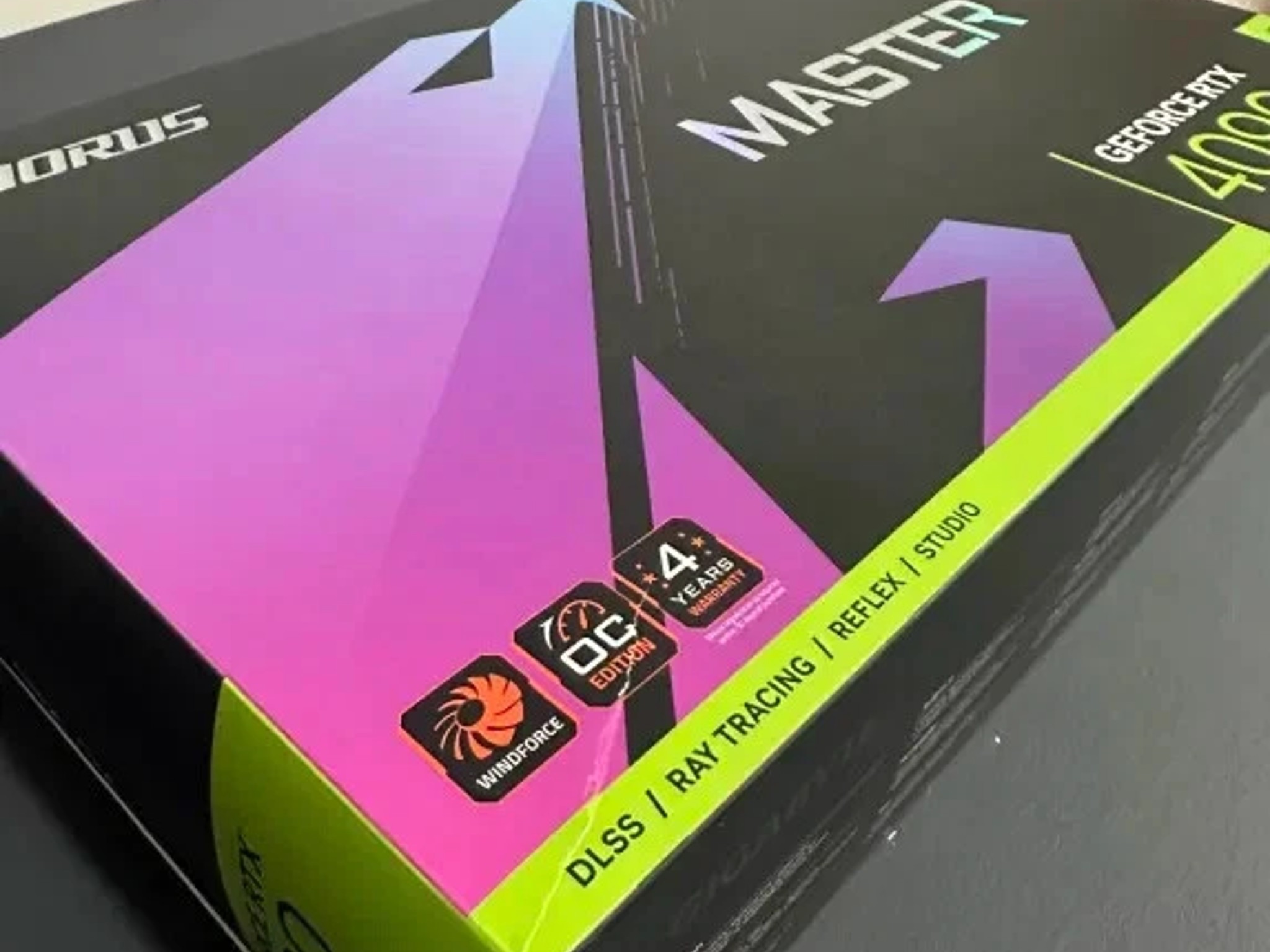 GIGABYTE AORUS GeForce RTX 4090 MASTER 24GB GDDR6X Graphics Card